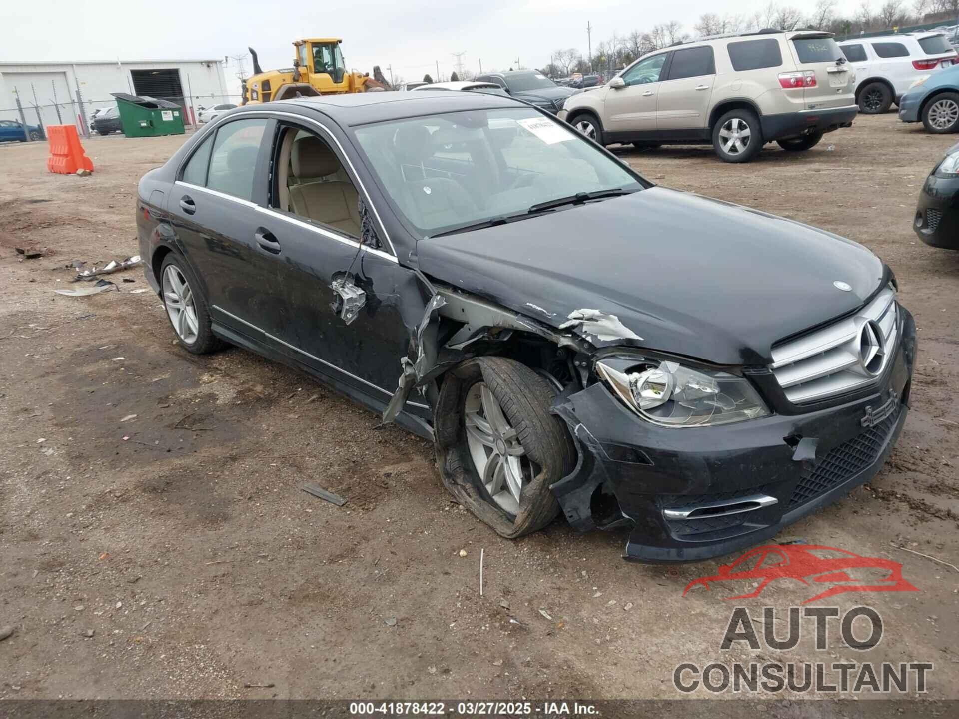 MERCEDES-BENZ C 300 2013 - WDDGF8AB9DR286014