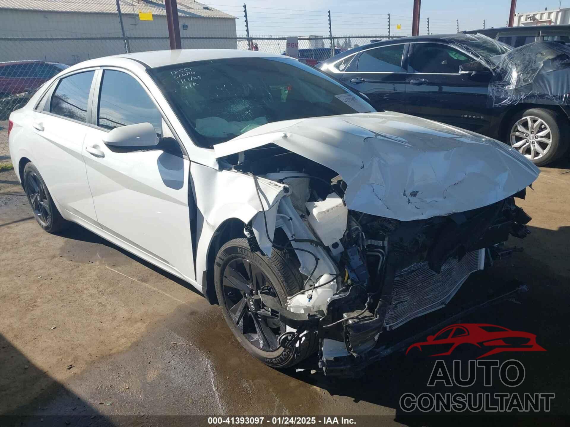 HYUNDAI ELANTRA 2023 - 5NPLM4AG3PH093811