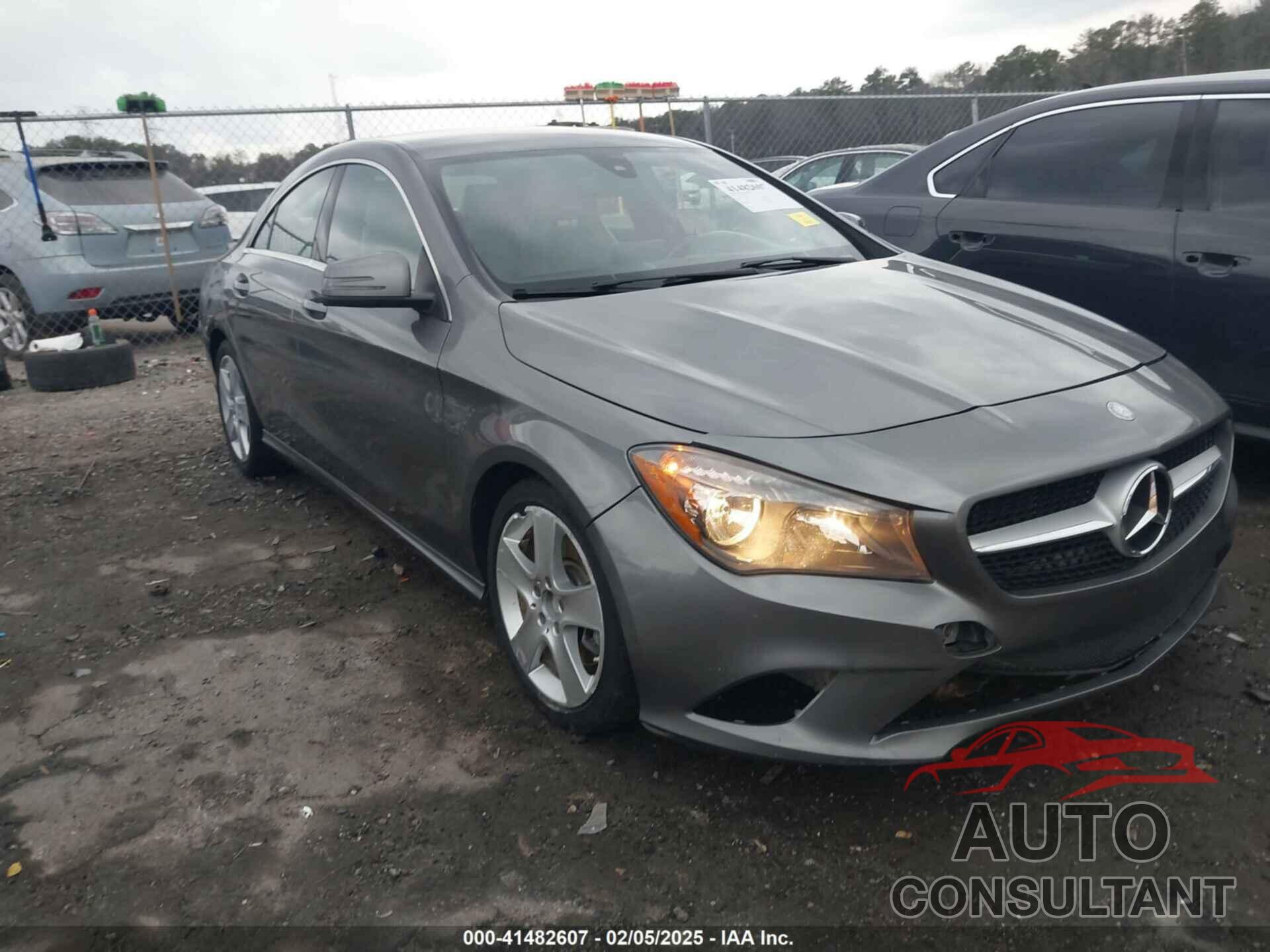 MERCEDES-BENZ CLA 250 2015 - WDDSJ4EB5FN247331