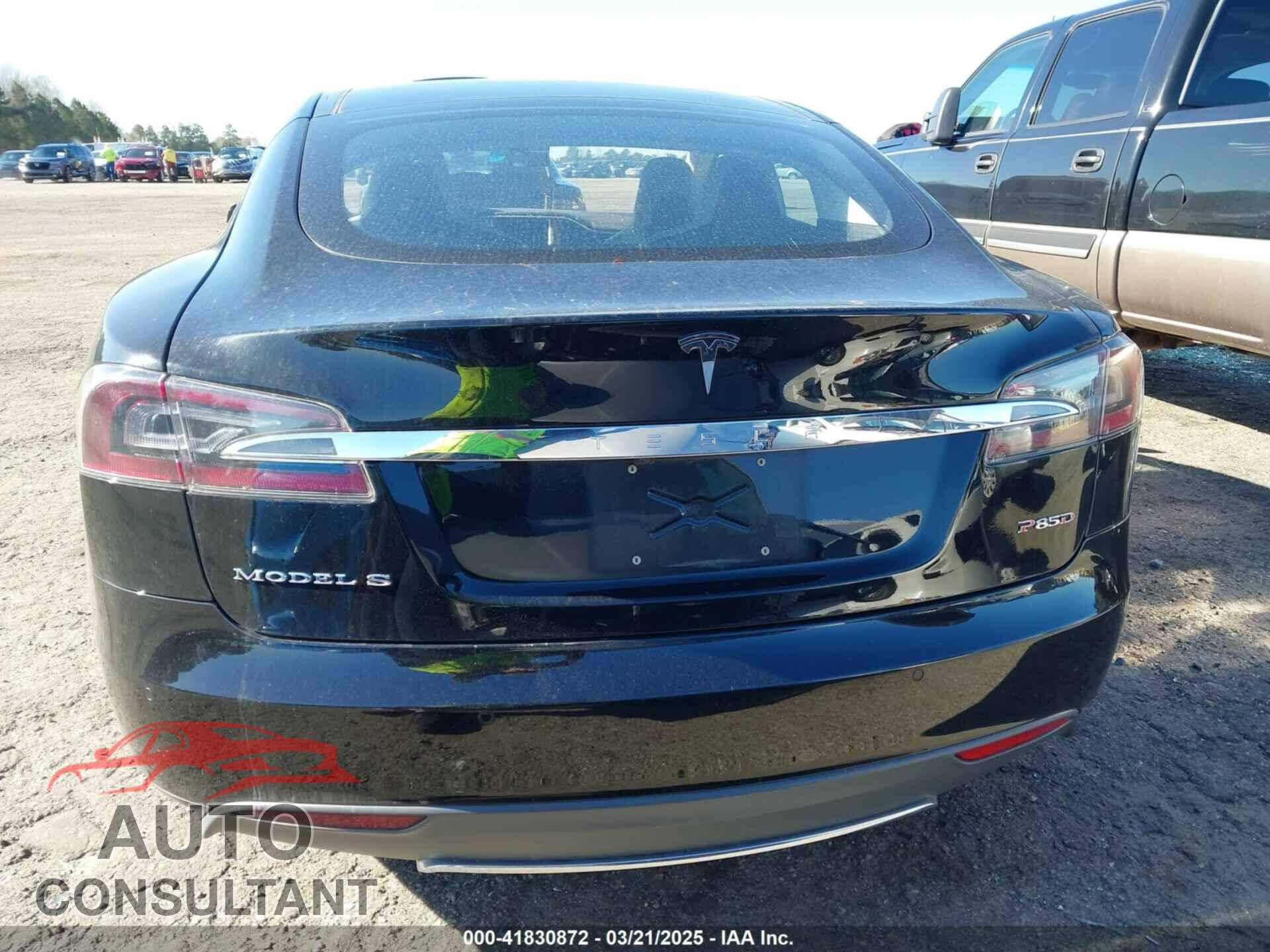 TESLA MODEL S 2015 - 5YJSA4H43FF083602
