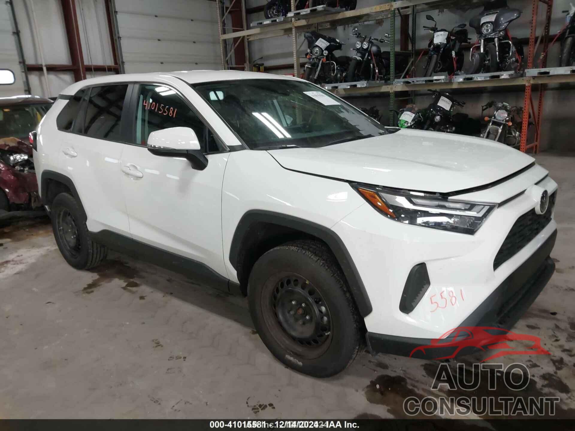 TOYOTA RAV4 2024 - 2T3G1RFV5RC416199