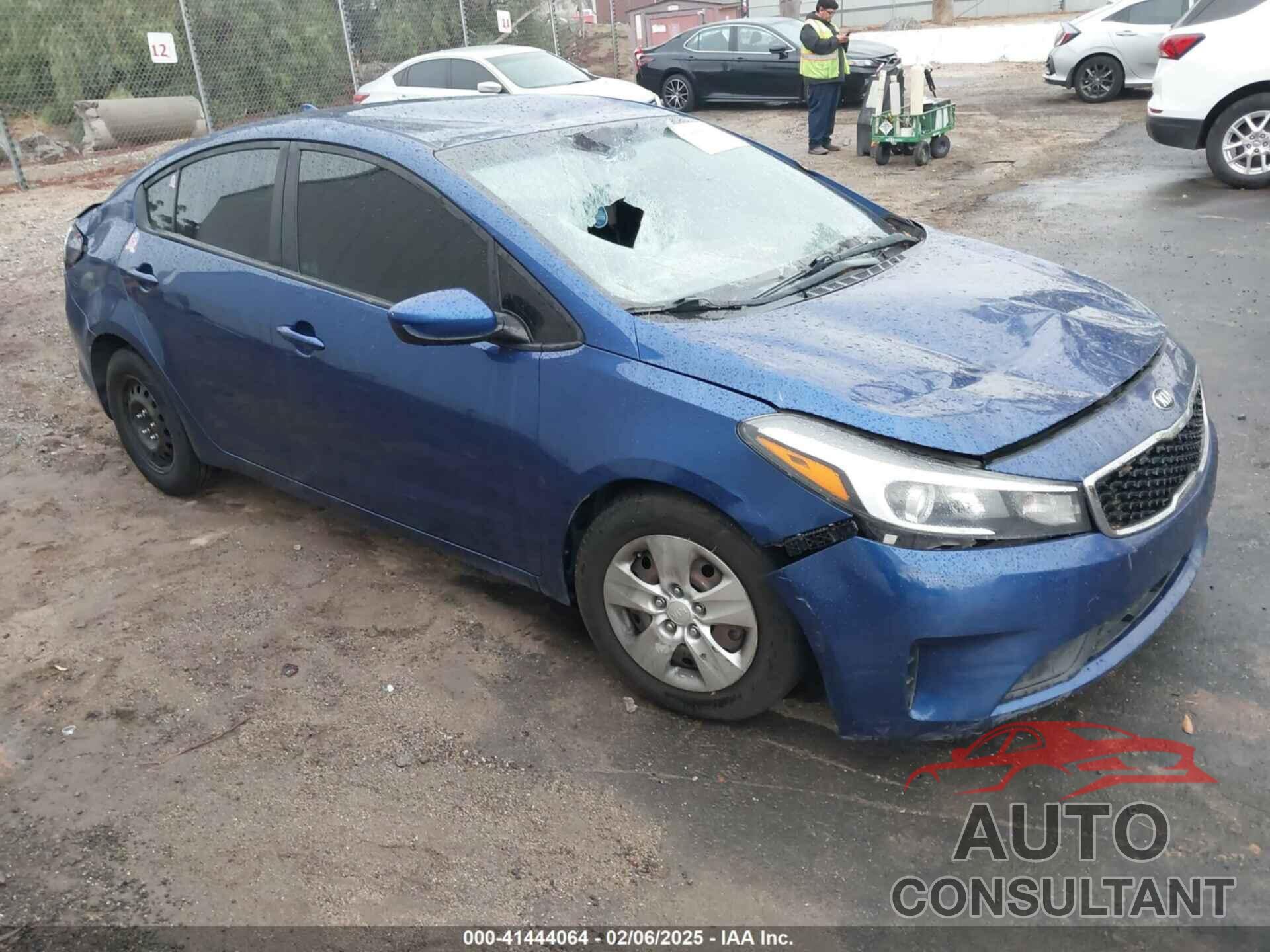 KIA FORTE 2018 - 3KPFK4A70JE236633