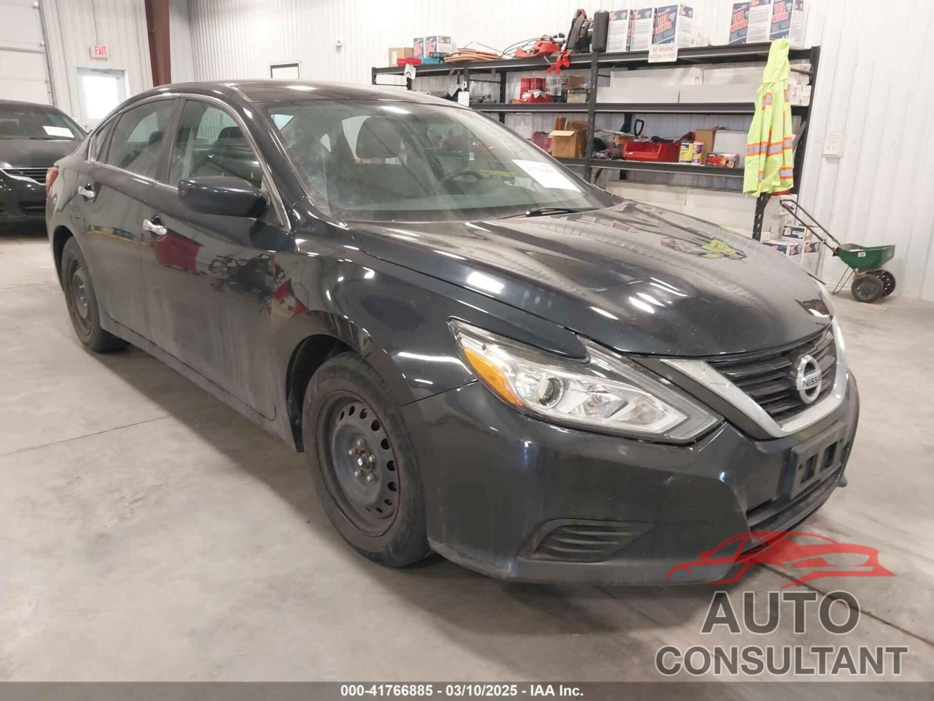 NISSAN ALTIMA 2017 - 1N4AL3AP8HN363515