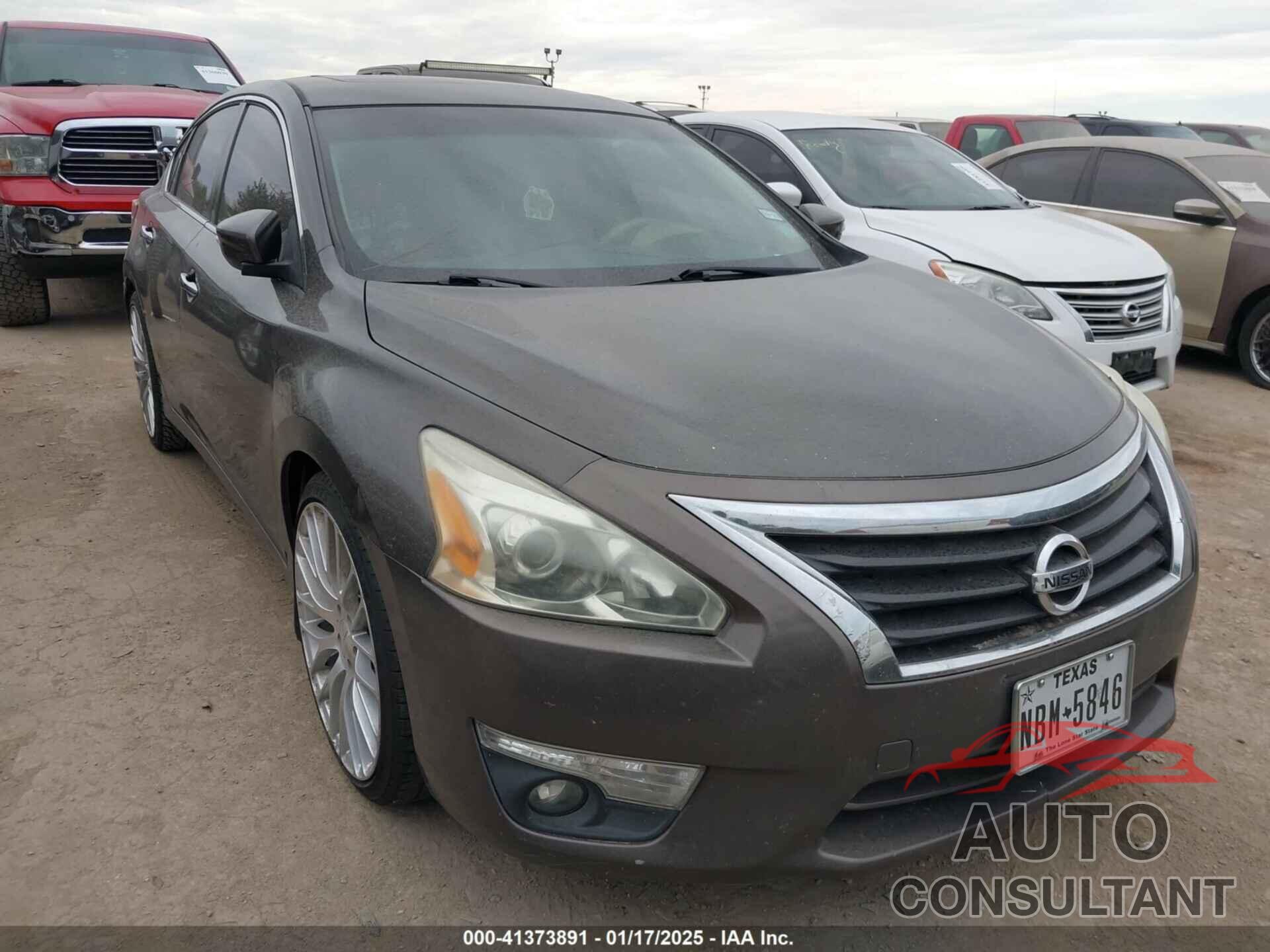 NISSAN ALTIMA 2013 - 1N4AL3AP0DN561645