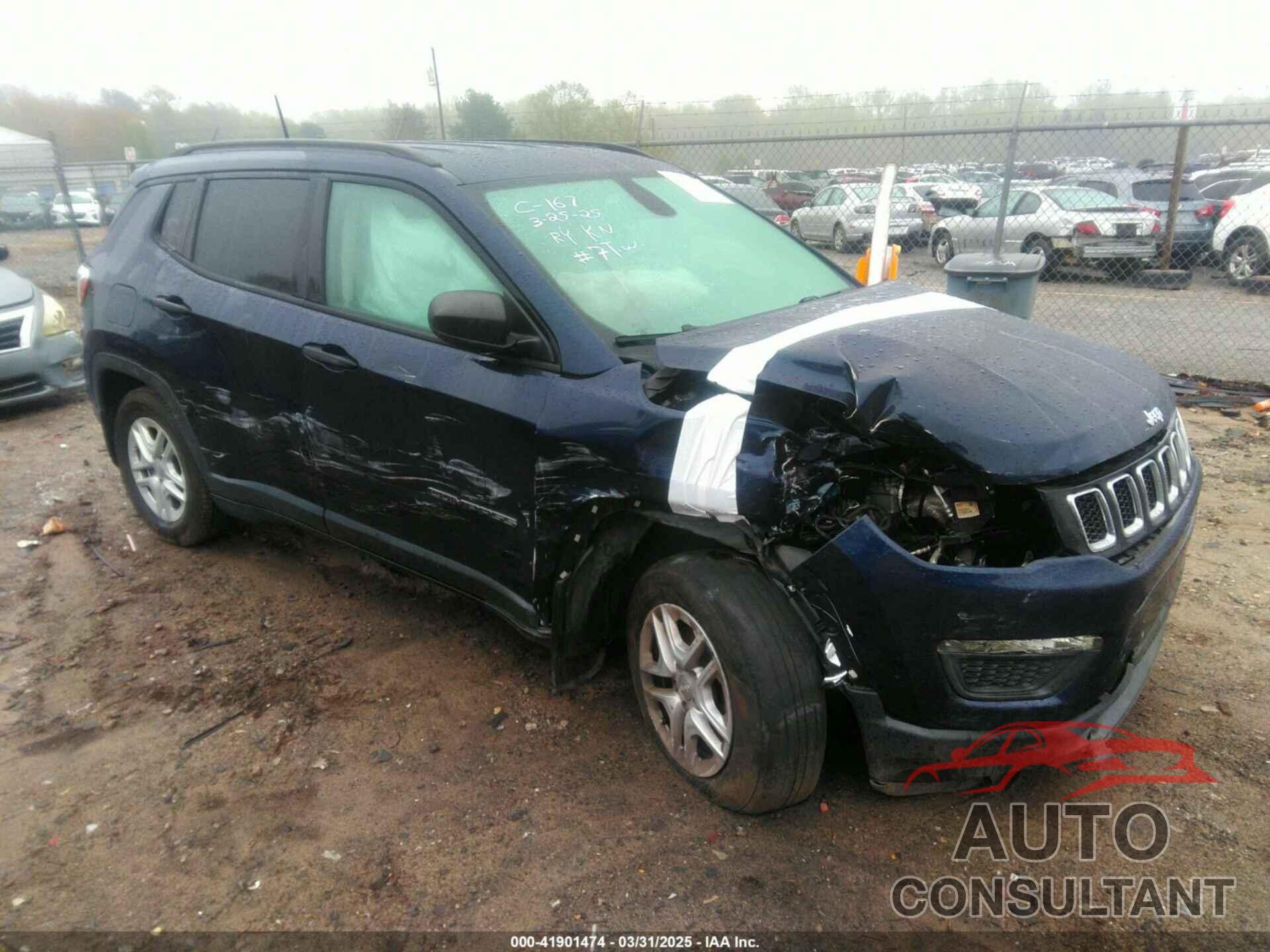JEEP COMPASS 2018 - 3C4NJCAB1JT204489