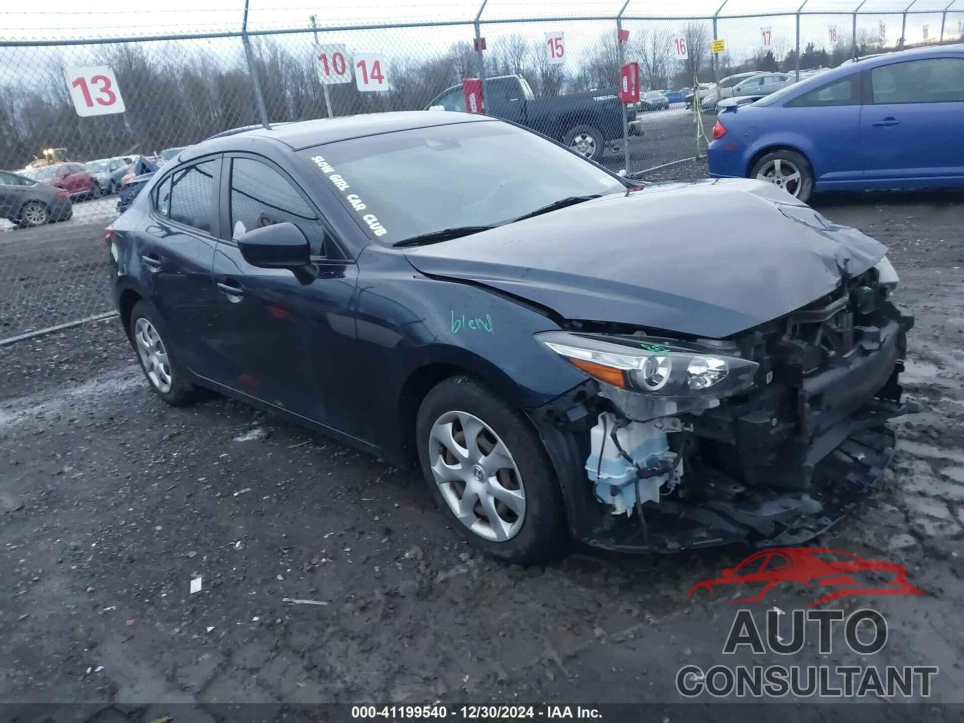 MAZDA MAZDA3 2018 - 3MZBN1U7XJM232060