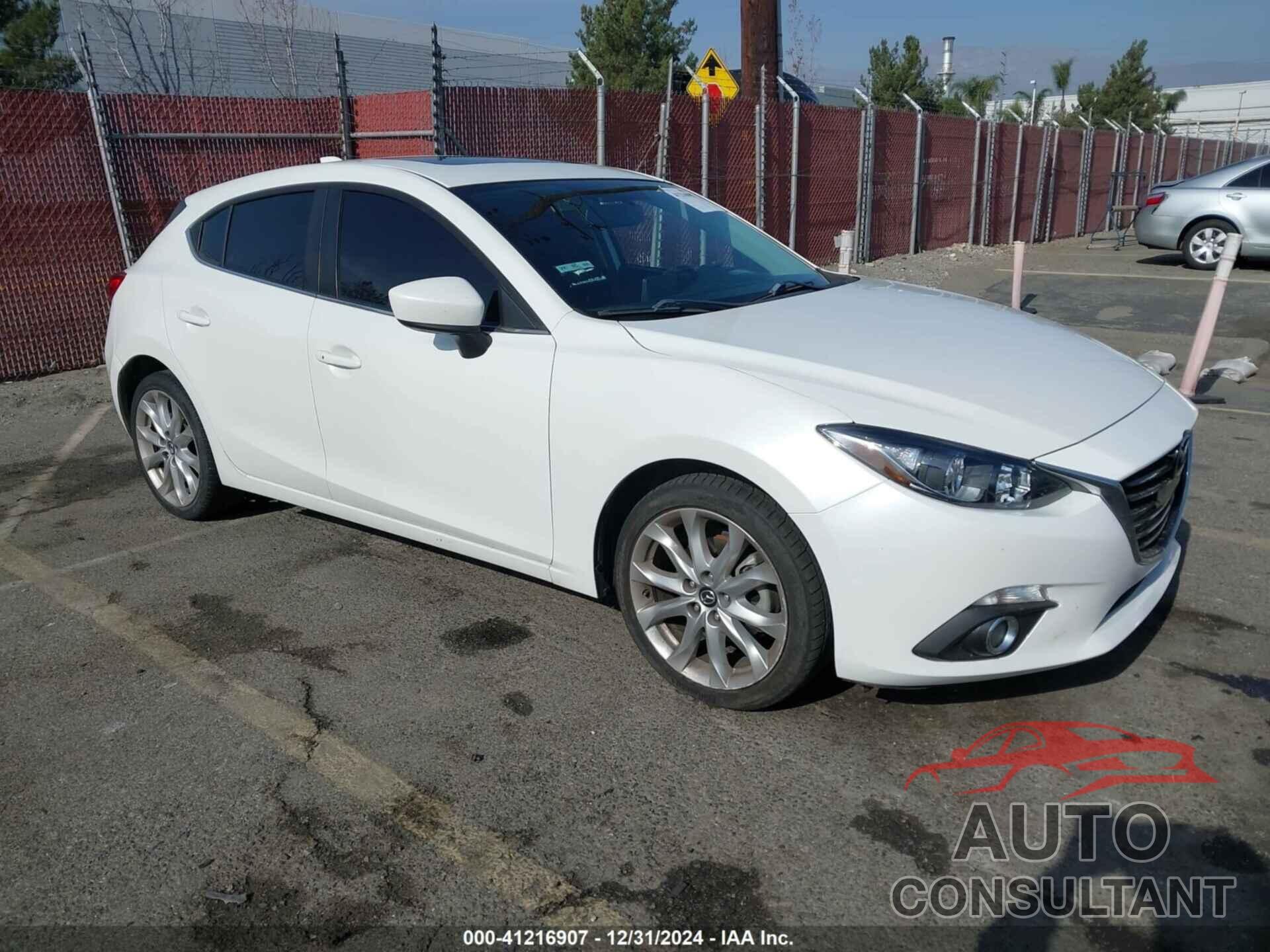 MAZDA MAZDA3 2015 - JM1BM1L31F1262122