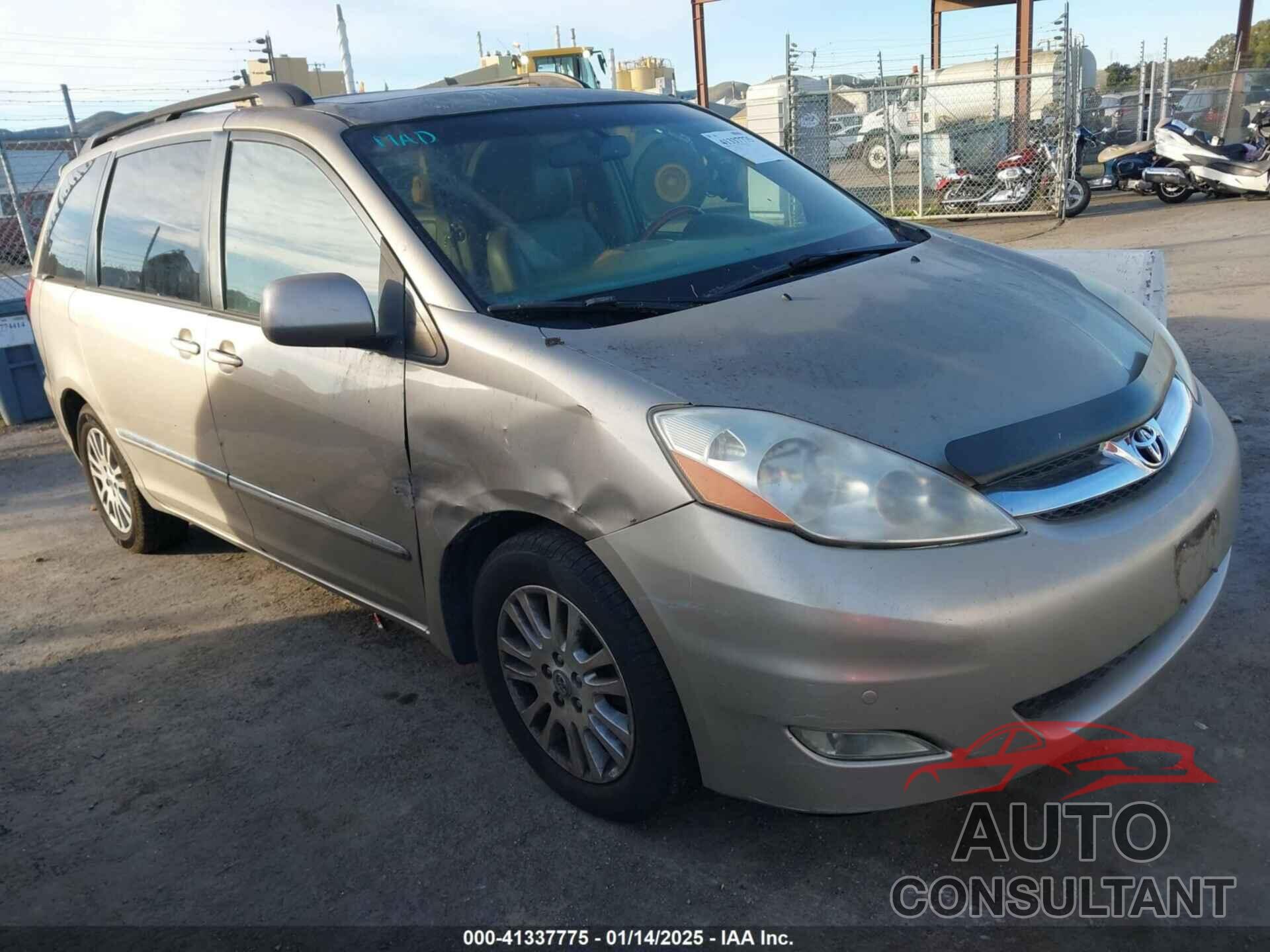 TOYOTA SIENNA 2010 - 5TDYK4CC9AS314609