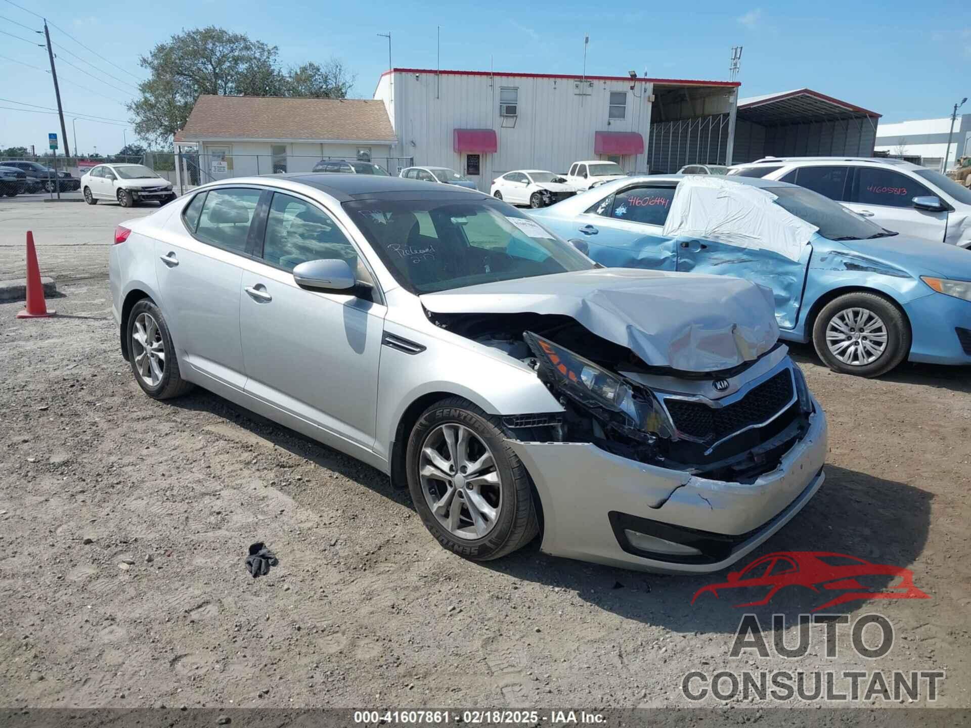 KIA OPTIMA 2013 - 5XXGN4A7XDG163228