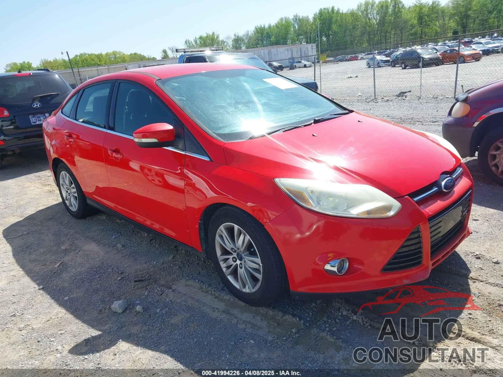 FORD FOCUS 2012 - 1FAHP3H28CL325414