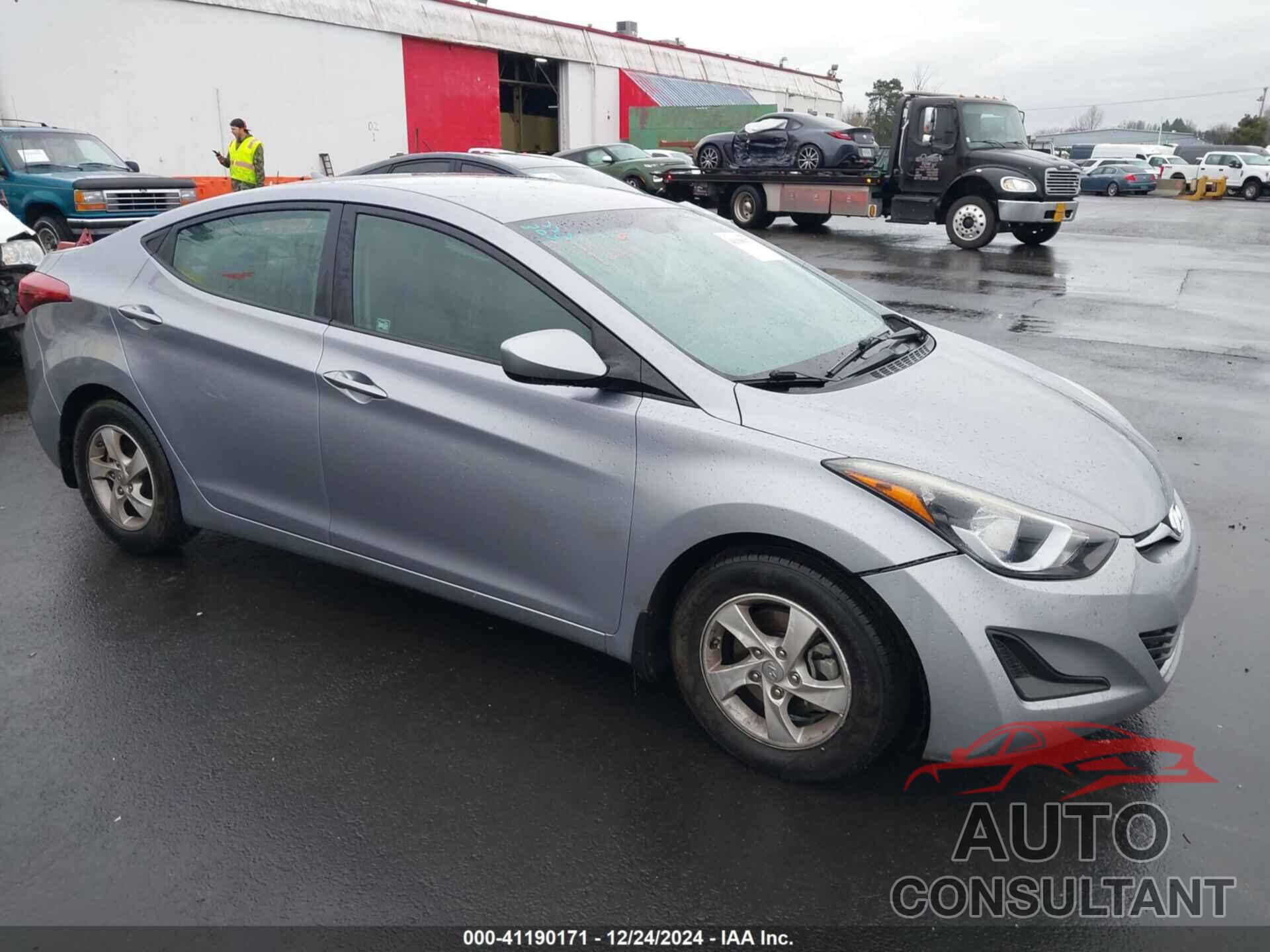 HYUNDAI ELANTRA 2015 - 5NPDH4AE4FH604206