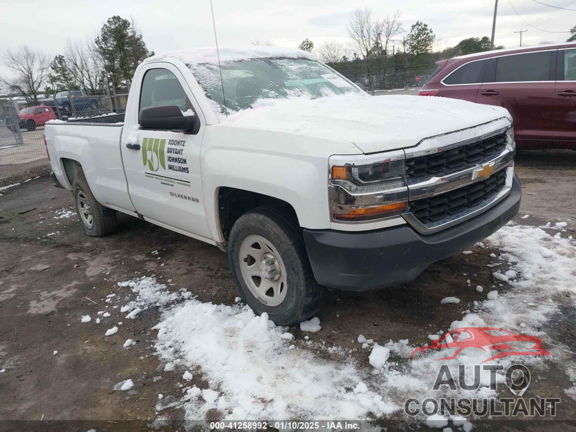 CHEVROLET SILVERADO 1500 2017 - 1GCNCNEH2HZ102092