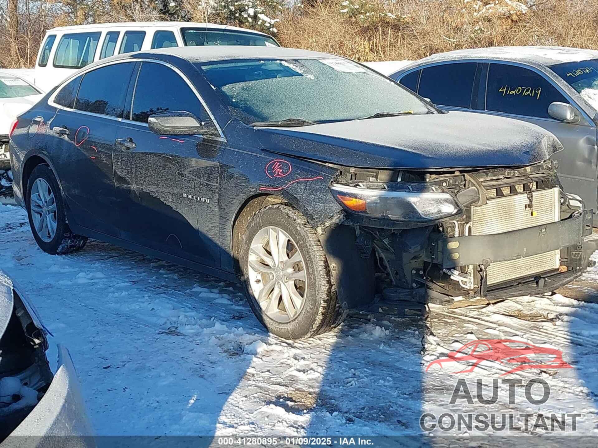 CHEVROLET MALIBU 2018 - 1G1ZD5STXJF110903