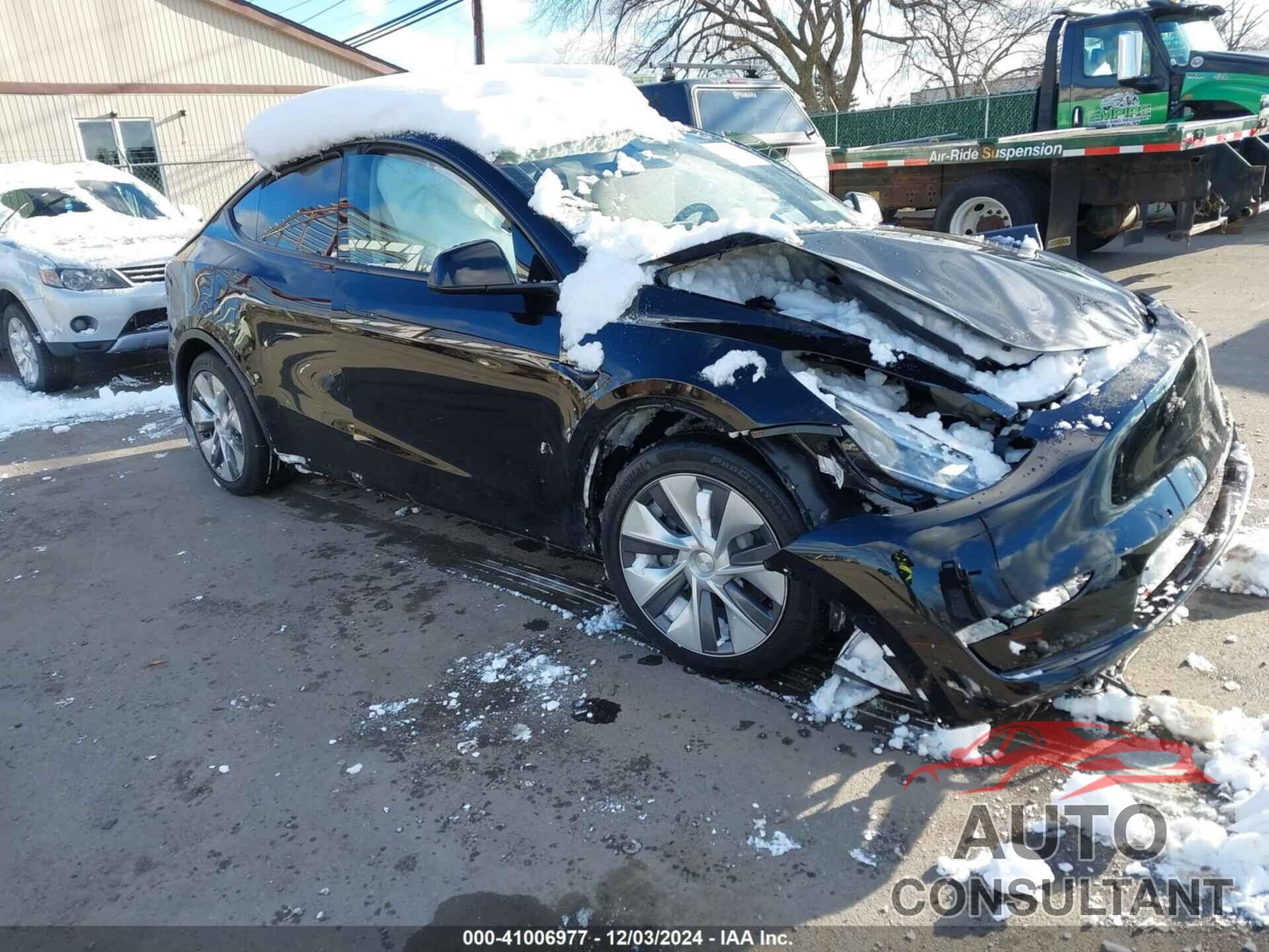 TESLA MODEL Y 2022 - 7SAYGDEE7NA005148