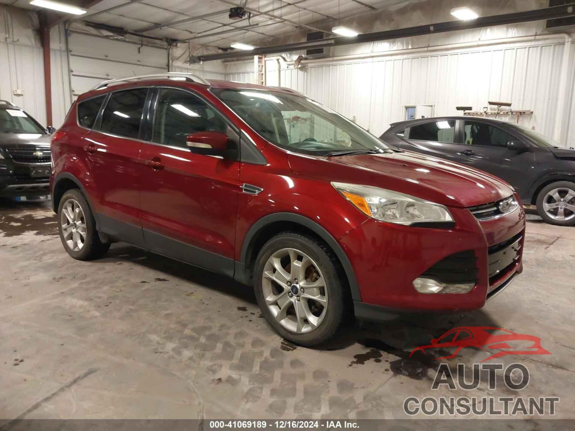 FORD ESCAPE 2015 - 1FMCU9JX0FUA25401