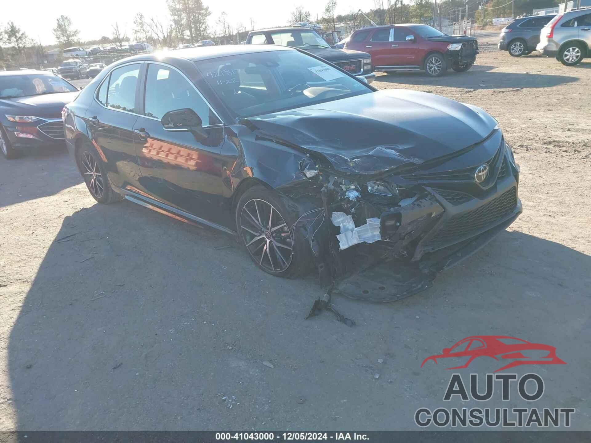 TOYOTA CAMRY 2022 - 4T1G11AK2NU676446