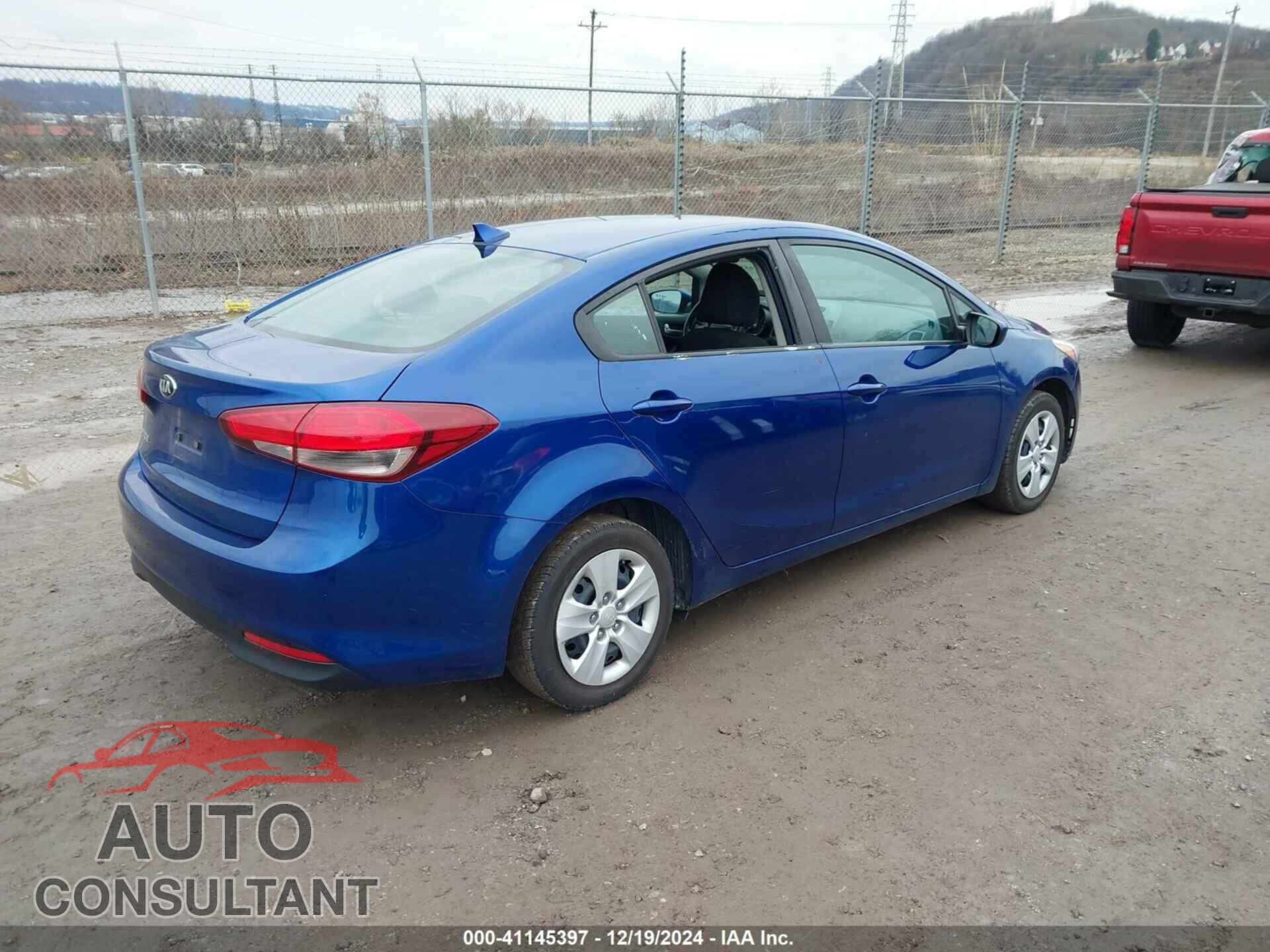 KIA FORTE 2017 - 3KPFK4A73HE059201