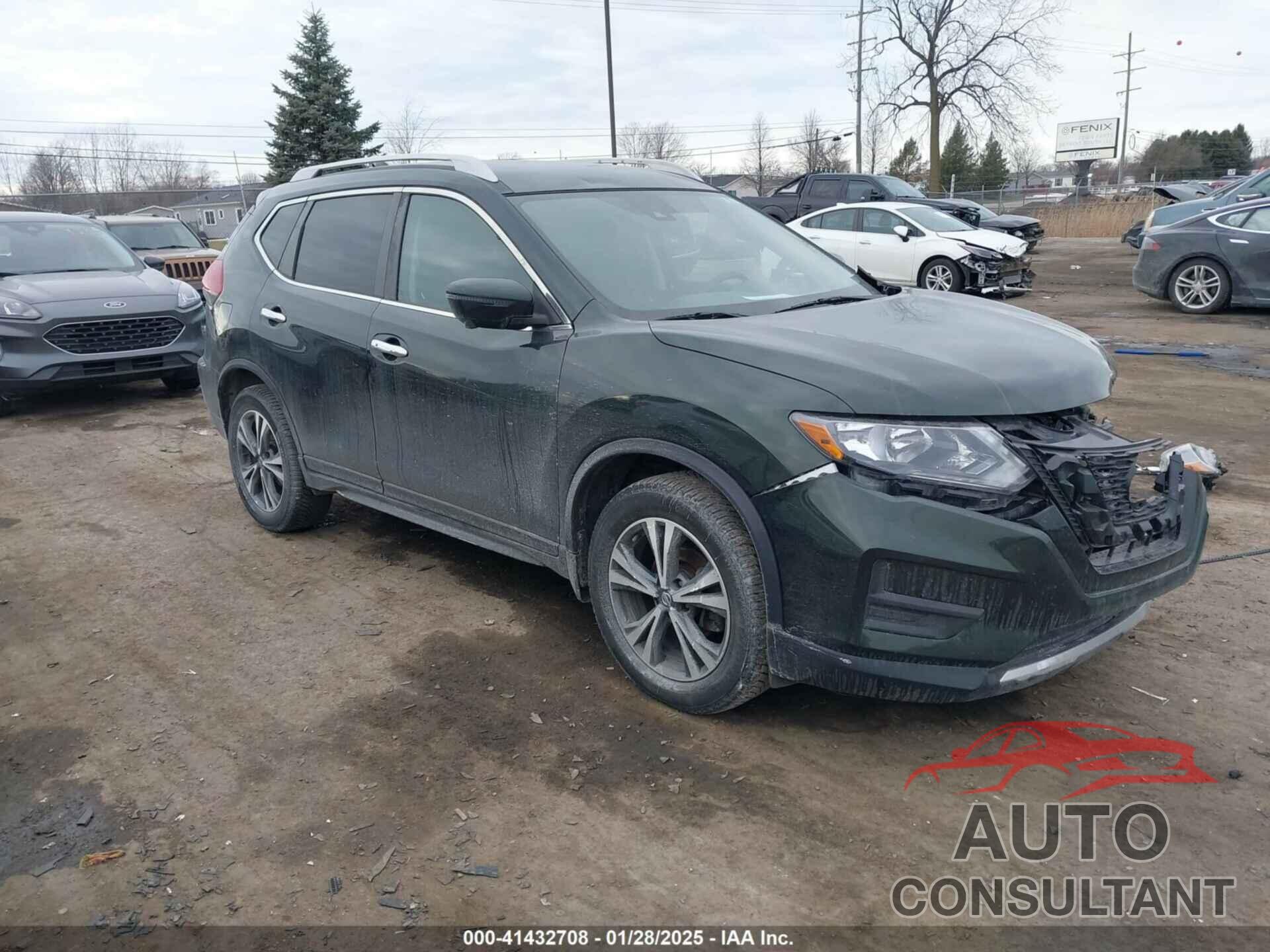 NISSAN ROGUE 2019 - 5N1AT2MV2KC747545