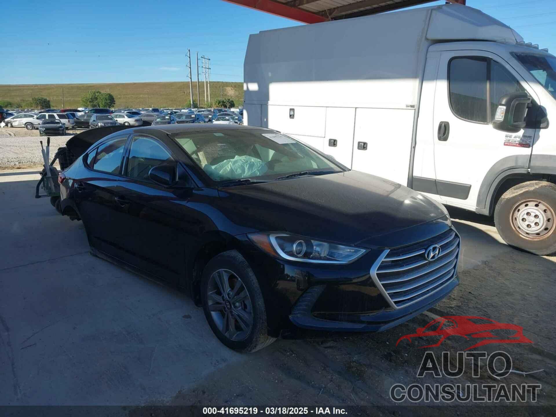 HYUNDAI ELANTRA 2018 - 5NPD84LF6JH259744