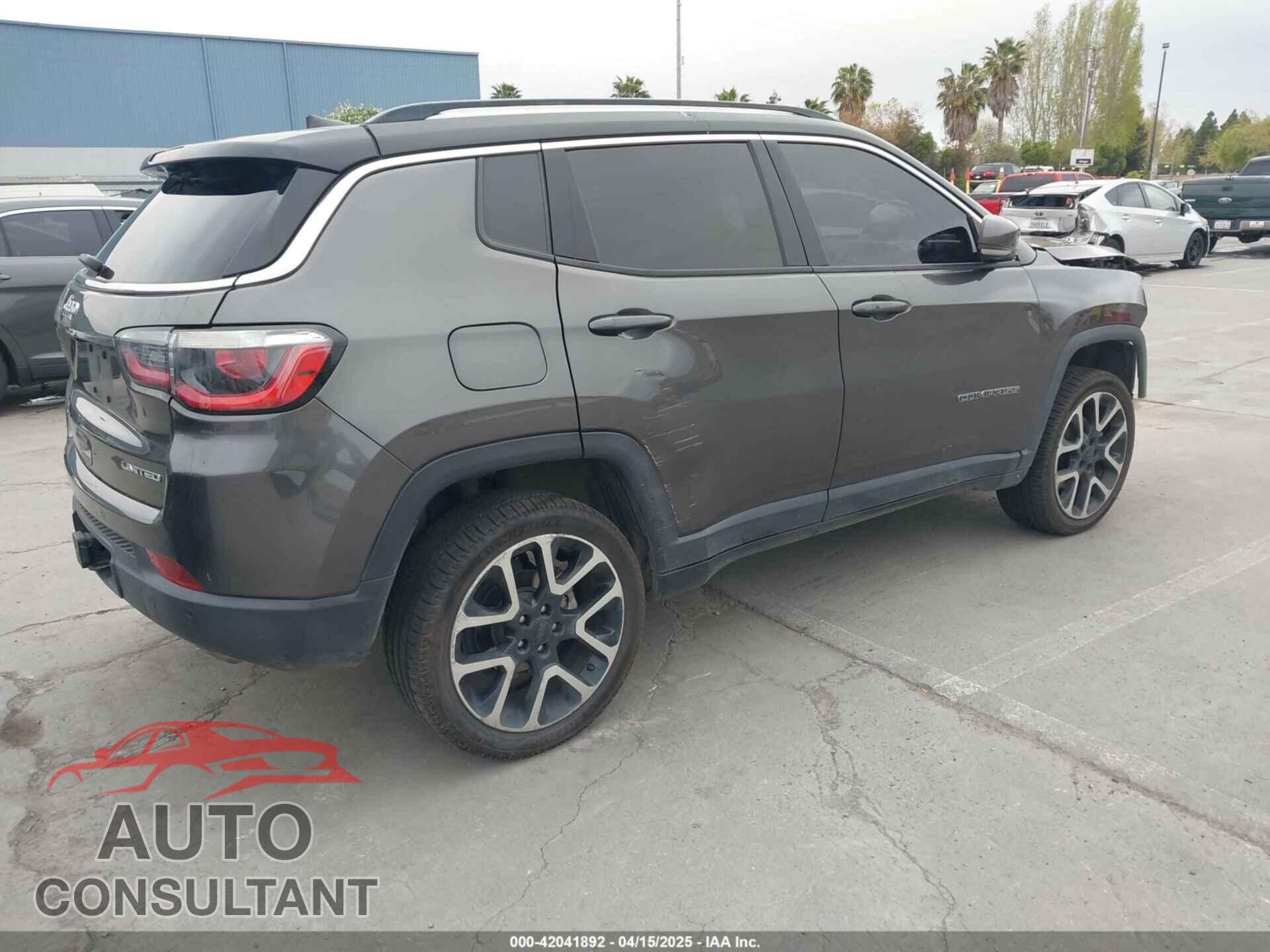 JEEP COMPASS 2018 - 3C4NJDCB0JT264847