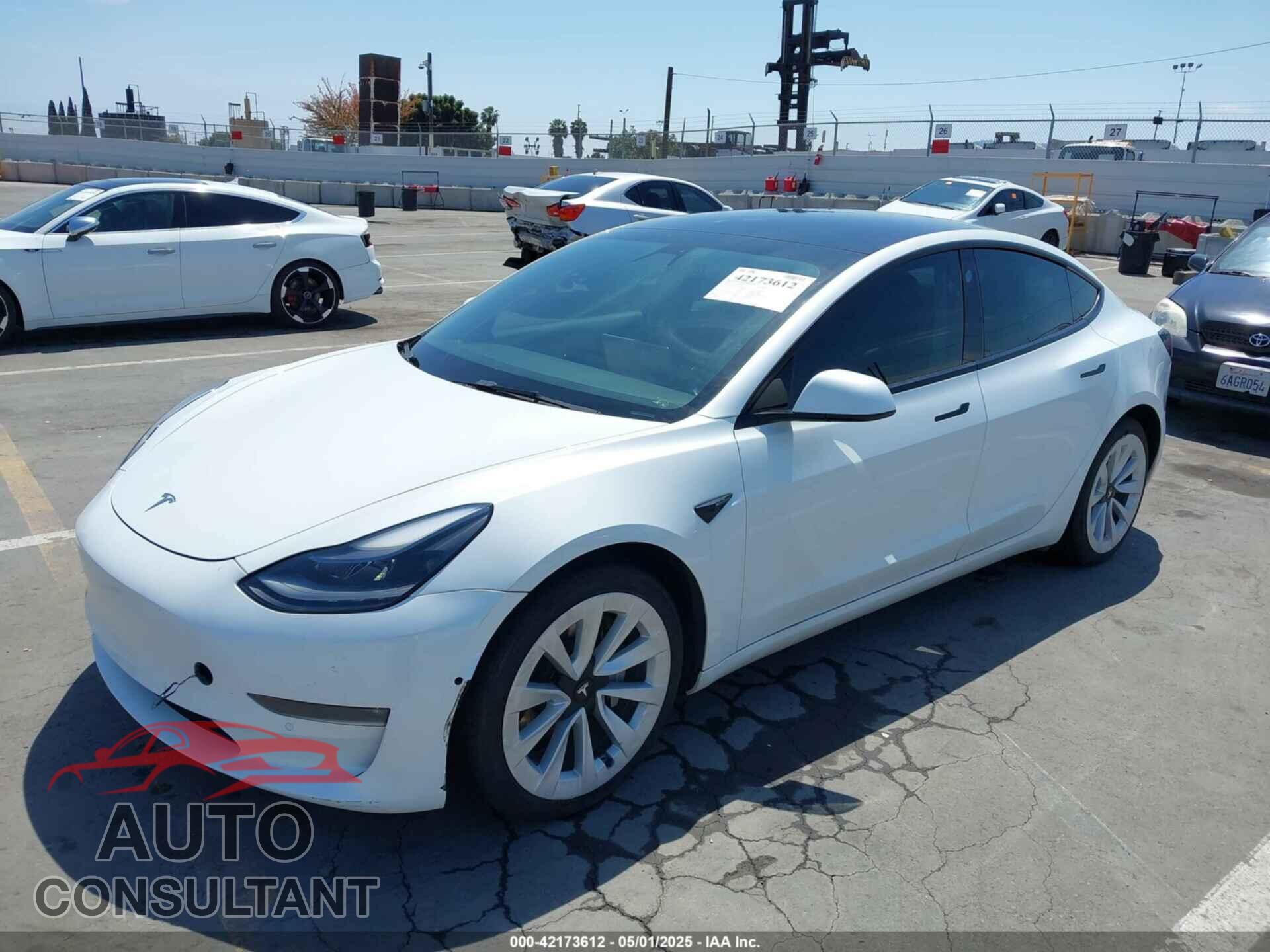 TESLA MODEL 3 2022 - 5YJ3E1EB9NF113601