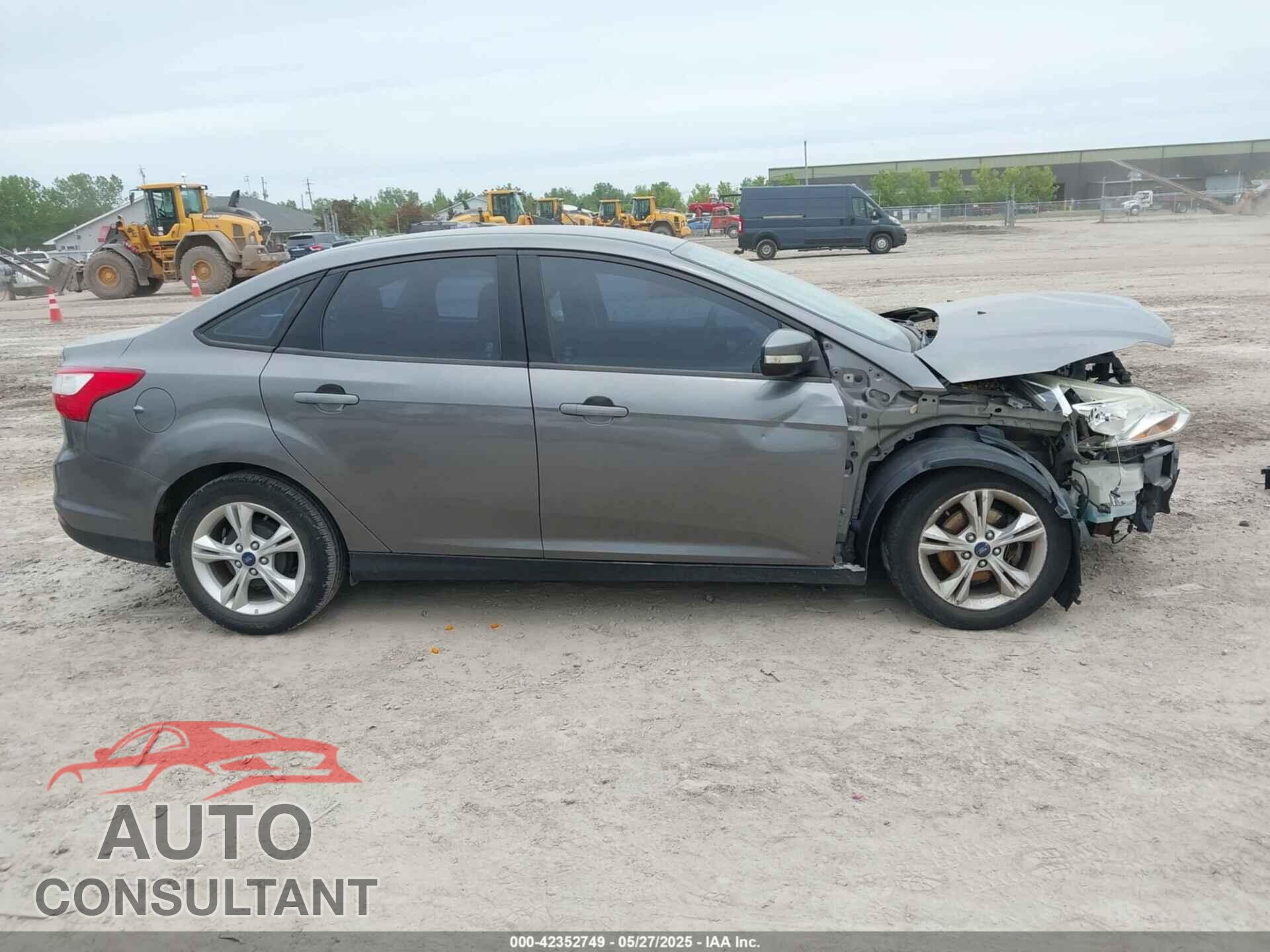 FORD FOCUS 2013 - 1FADP3F28DL348405