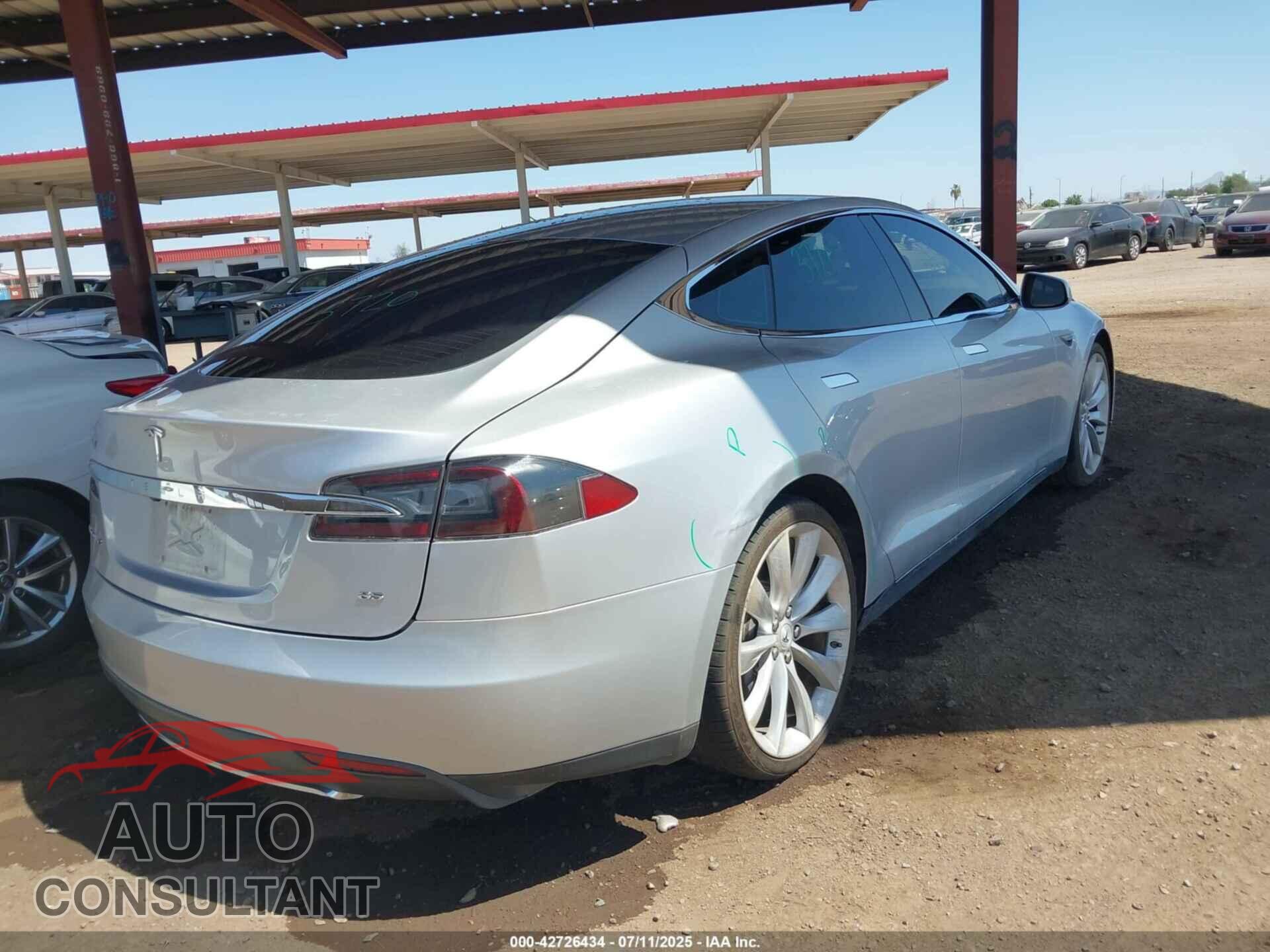 TESLA MODEL S 2014 - 5YJSA1H14EFP38630