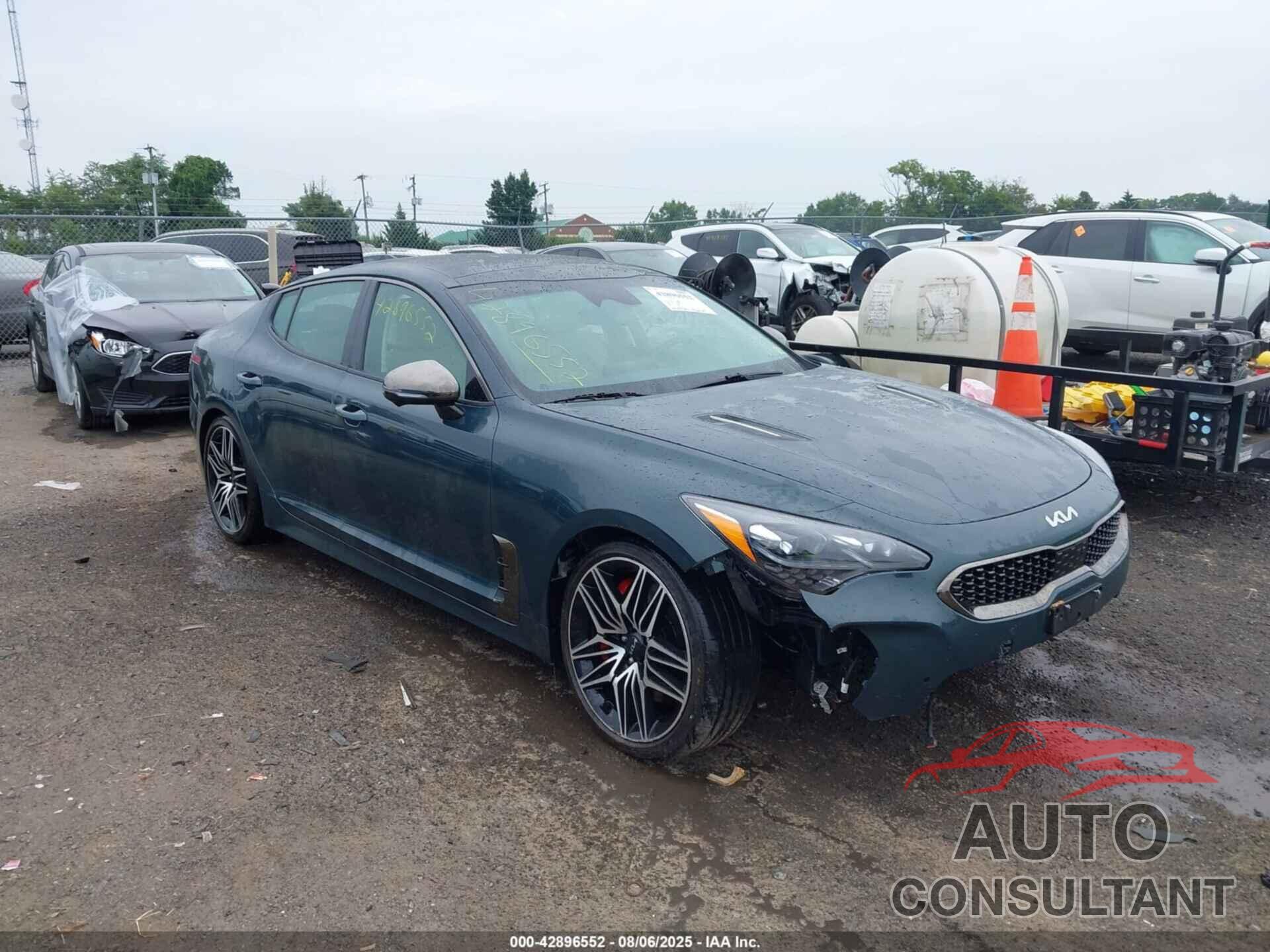 KIA STINGER 2022 - KNAE55LC5N6107931