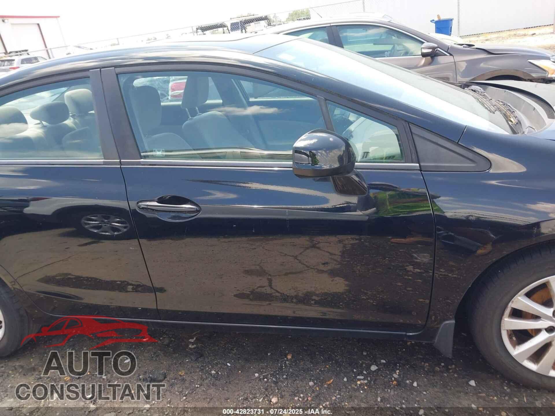 HONDA CIVIC 2012 - 19XFB2F82CE021571