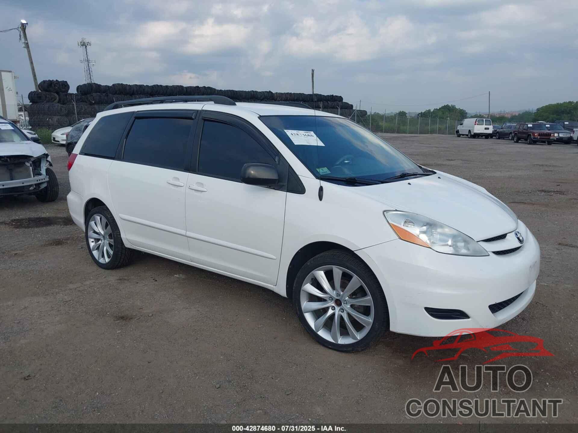 TOYOTA SIENNA 2010 - 5TDKK4CC7AS340423