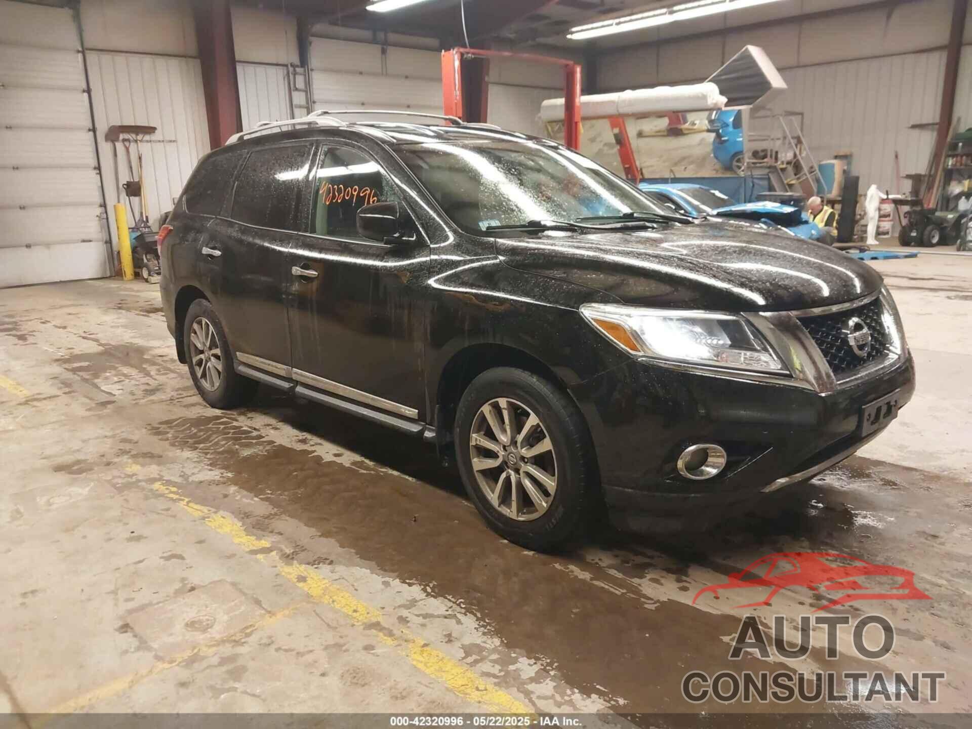 NISSAN PATHFINDER 2013 - 5N1AR2MM7DC638717