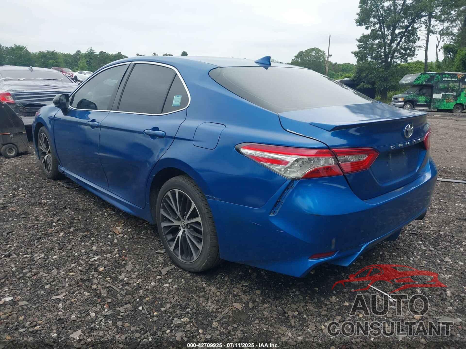 TOYOTA CAMRY 2019 - 4T1B11HK2KU164830
