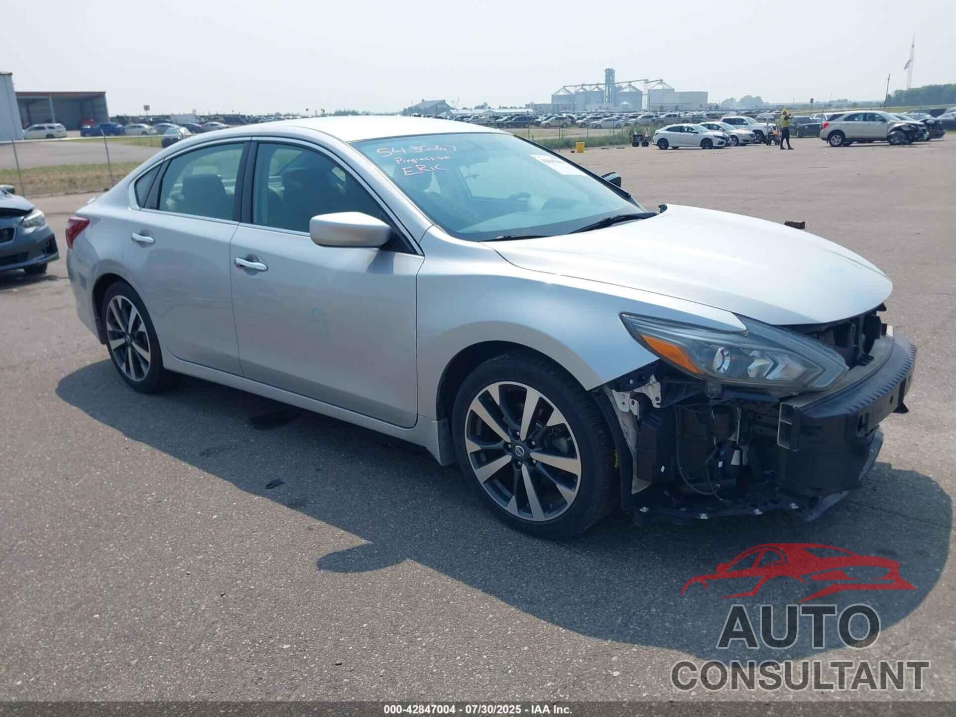 NISSAN ALTIMA 2017 - 1N4AL3AP6HC214693