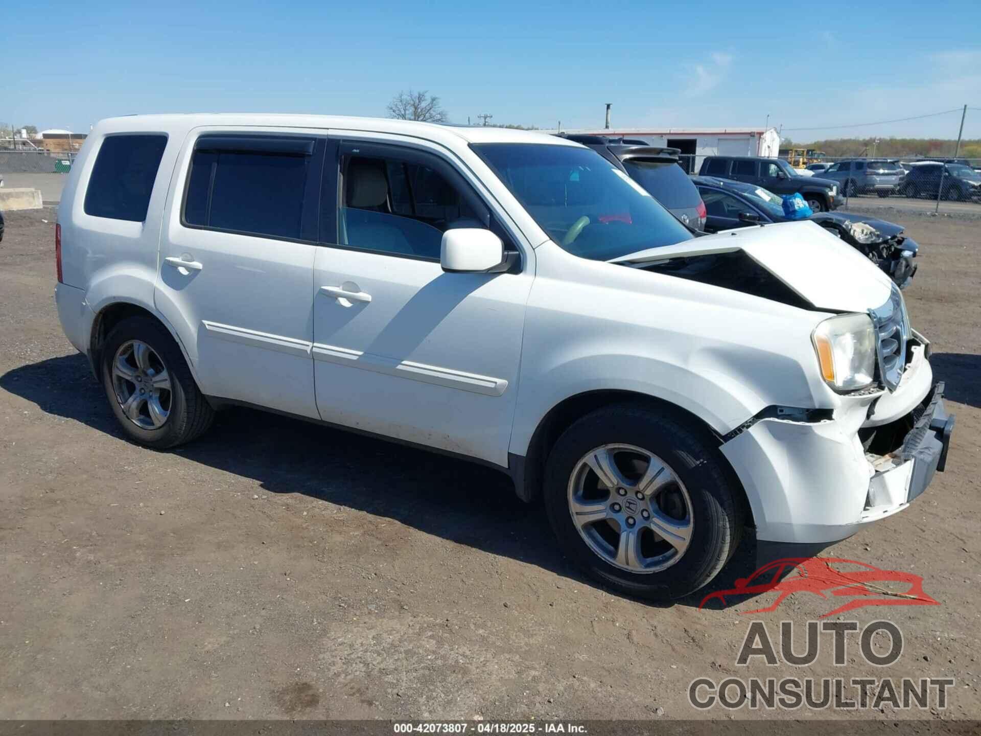 HONDA PILOT 2013 - 5FNYF4H5XDB075692