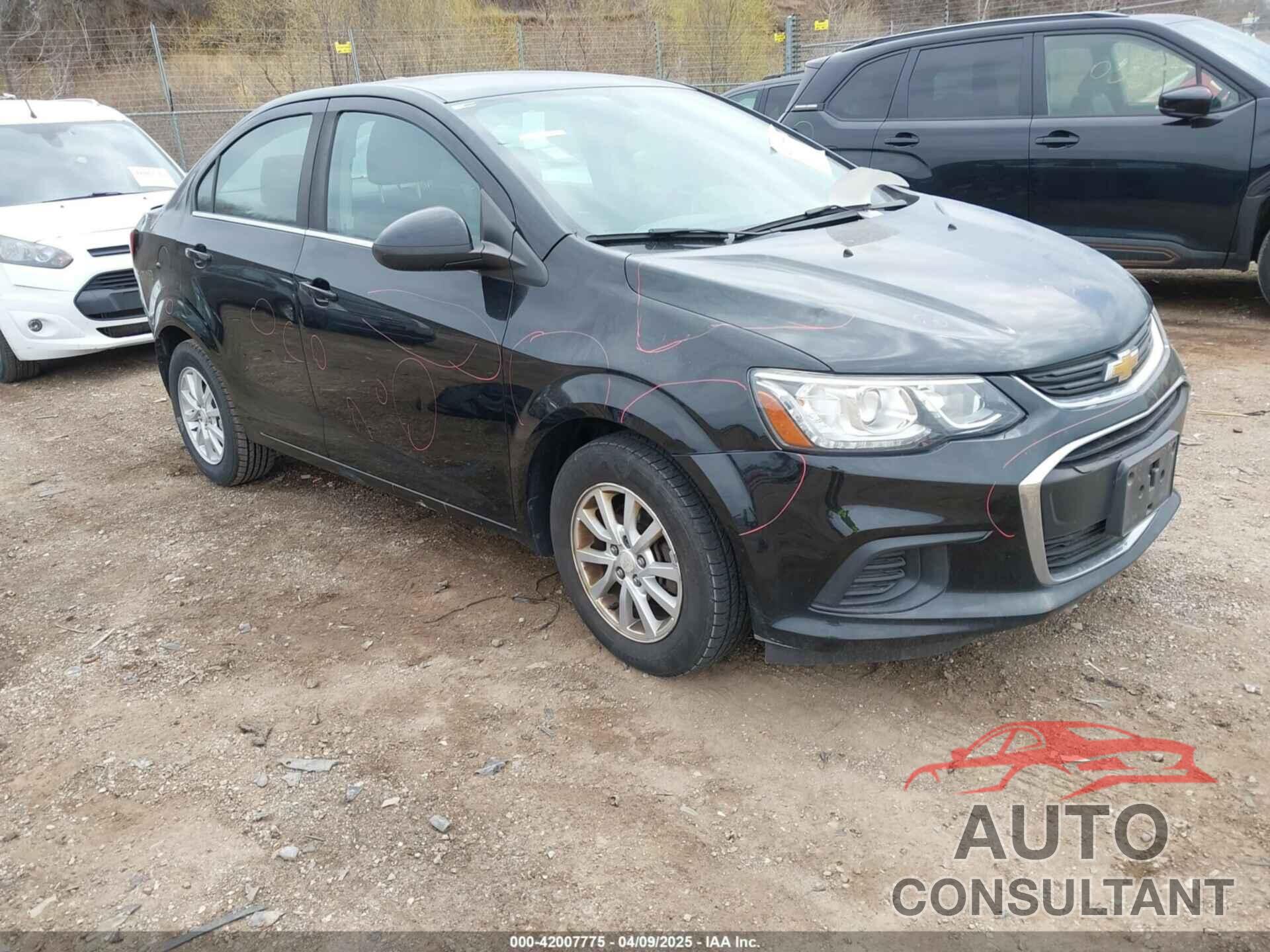 CHEVROLET SONIC 2017 - 1G1JD5SH5H4132869