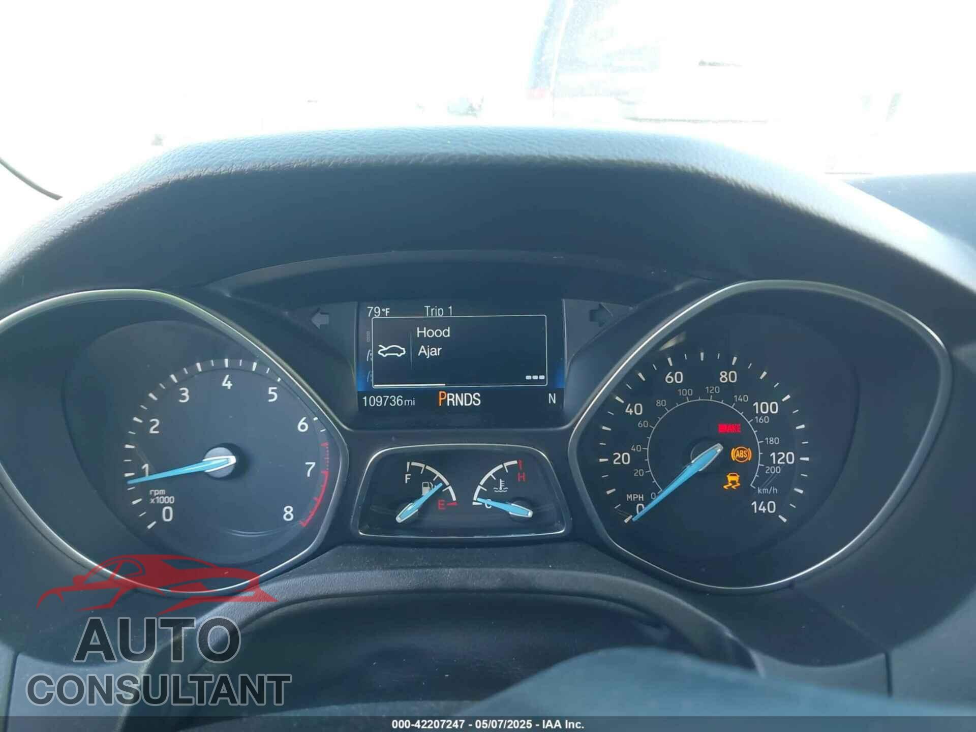 FORD FOCUS 2017 - 1FADP3N24HL308751