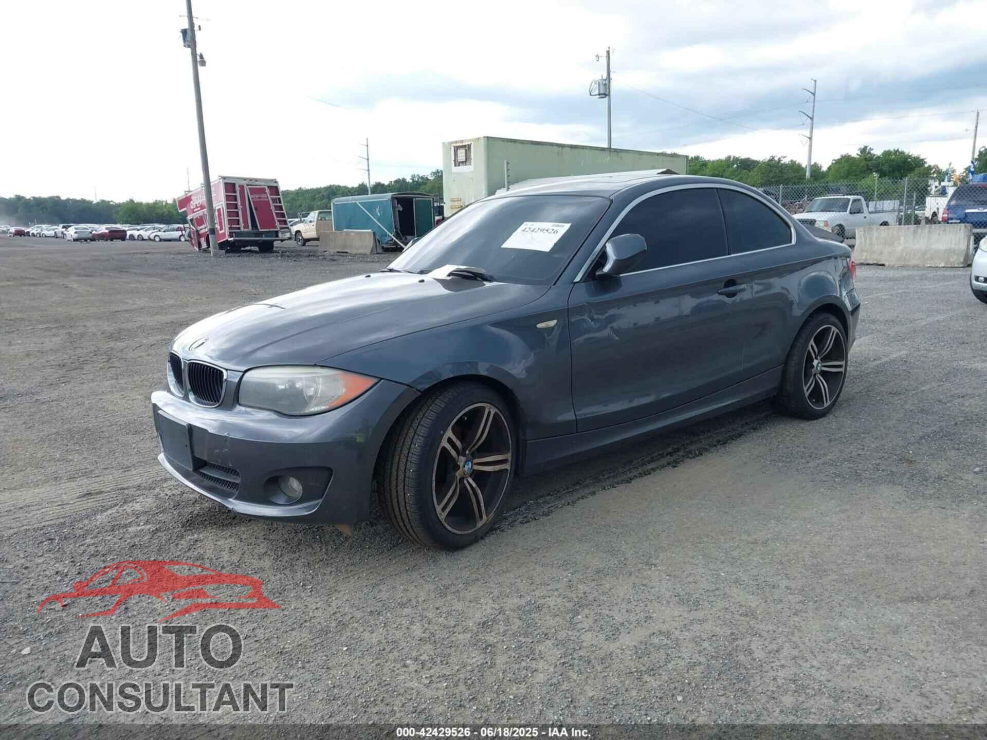 BMW 128I 2013 - WBAUP9C56DVS95751