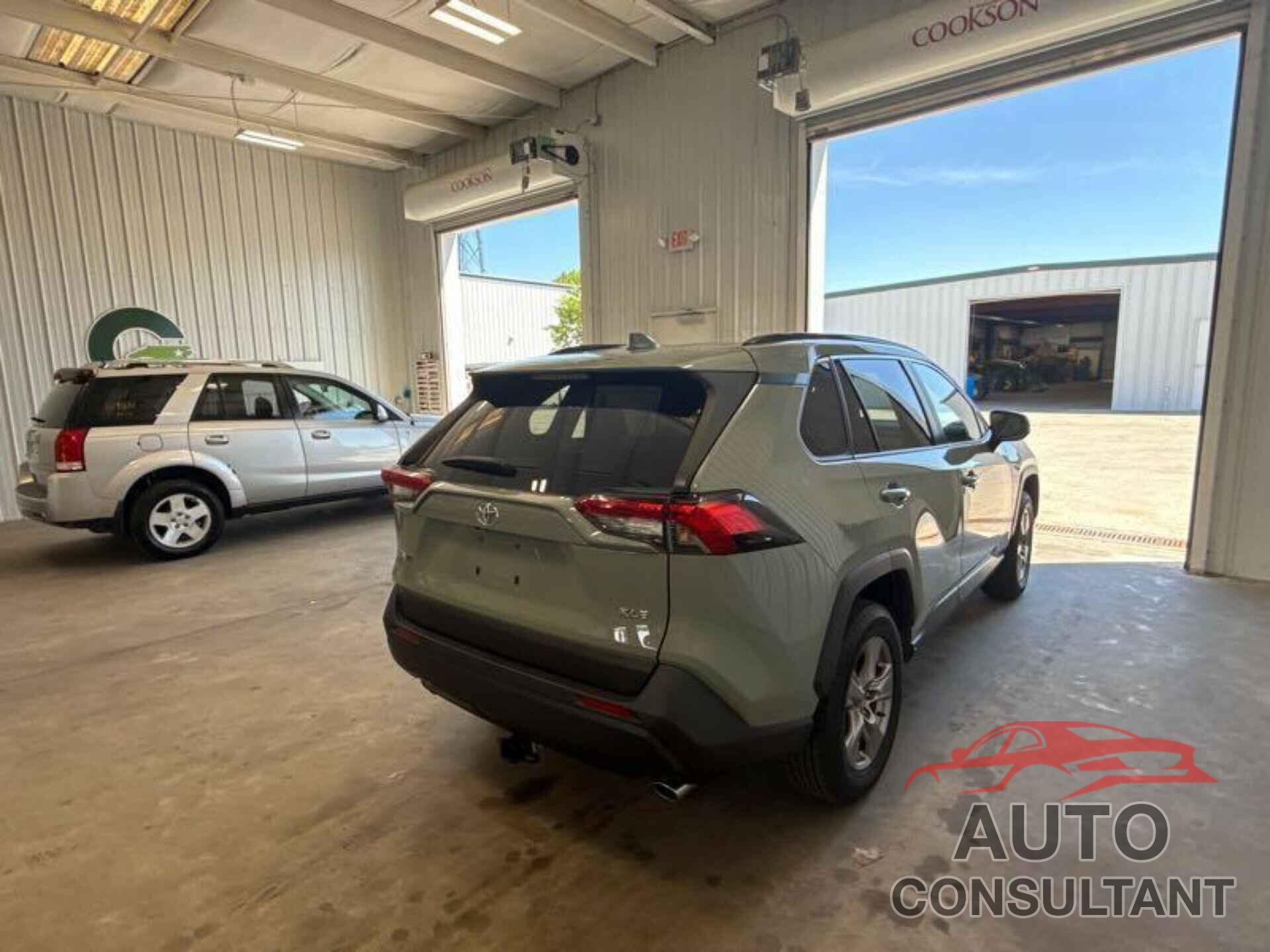 TOYOTA RAV4 2022 - JTMW1RFV4ND088775