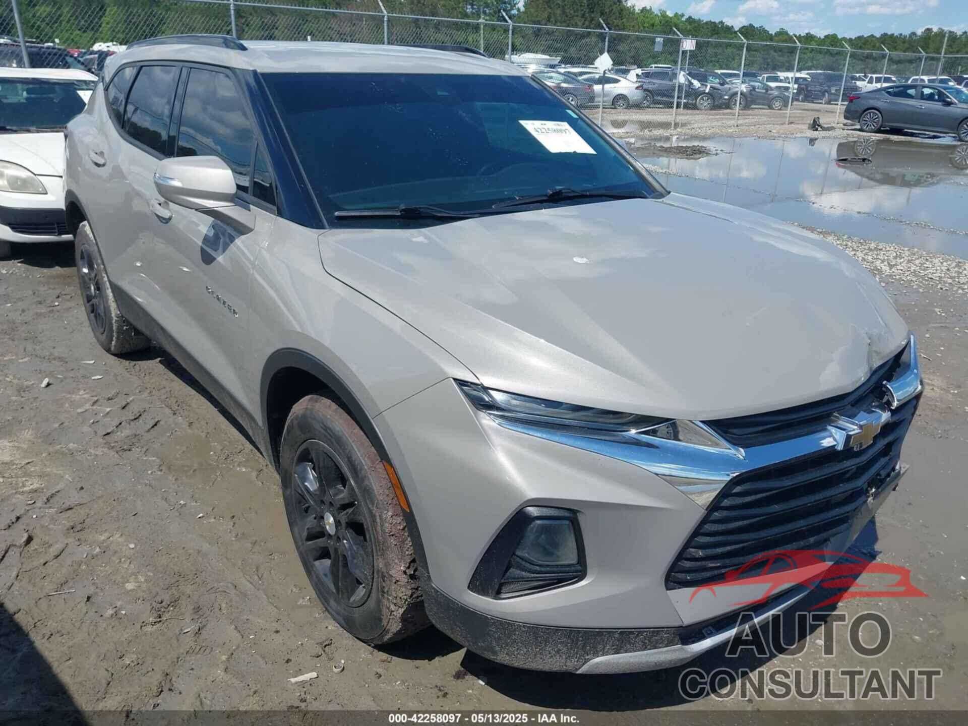 CHEVROLET BLAZER 2021 - 3GNKBDRS5MS502636