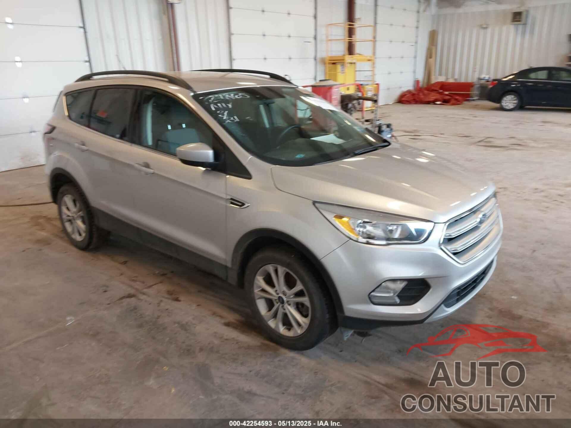 FORD ESCAPE 2018 - 1FMCU9GDXJUD27865