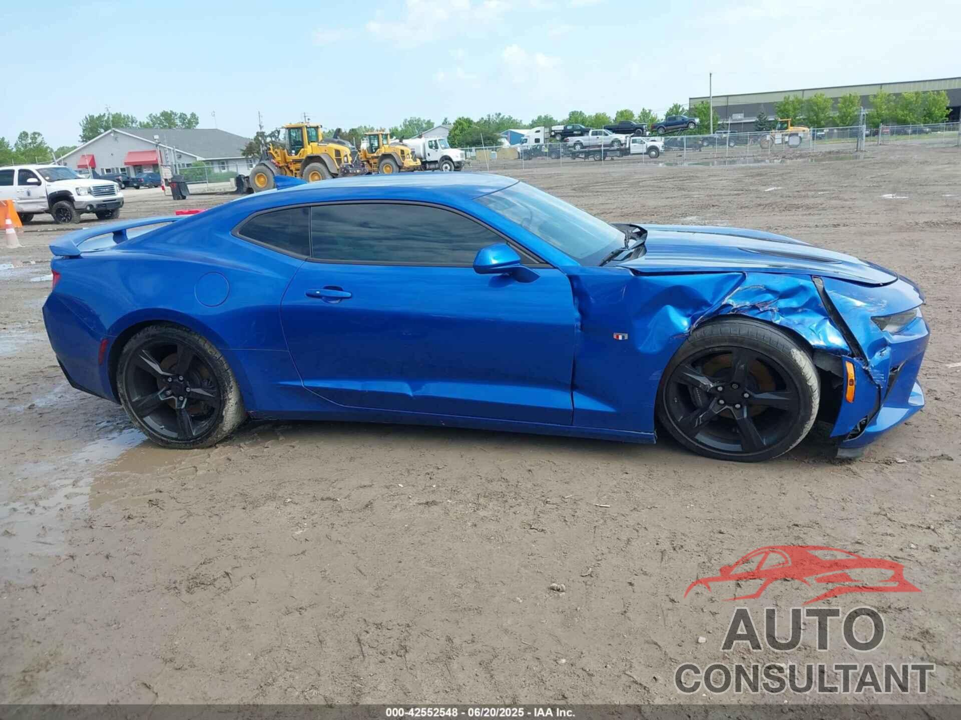 CHEVROLET CAMARO 2017 - 1G1FE1R77H0119878