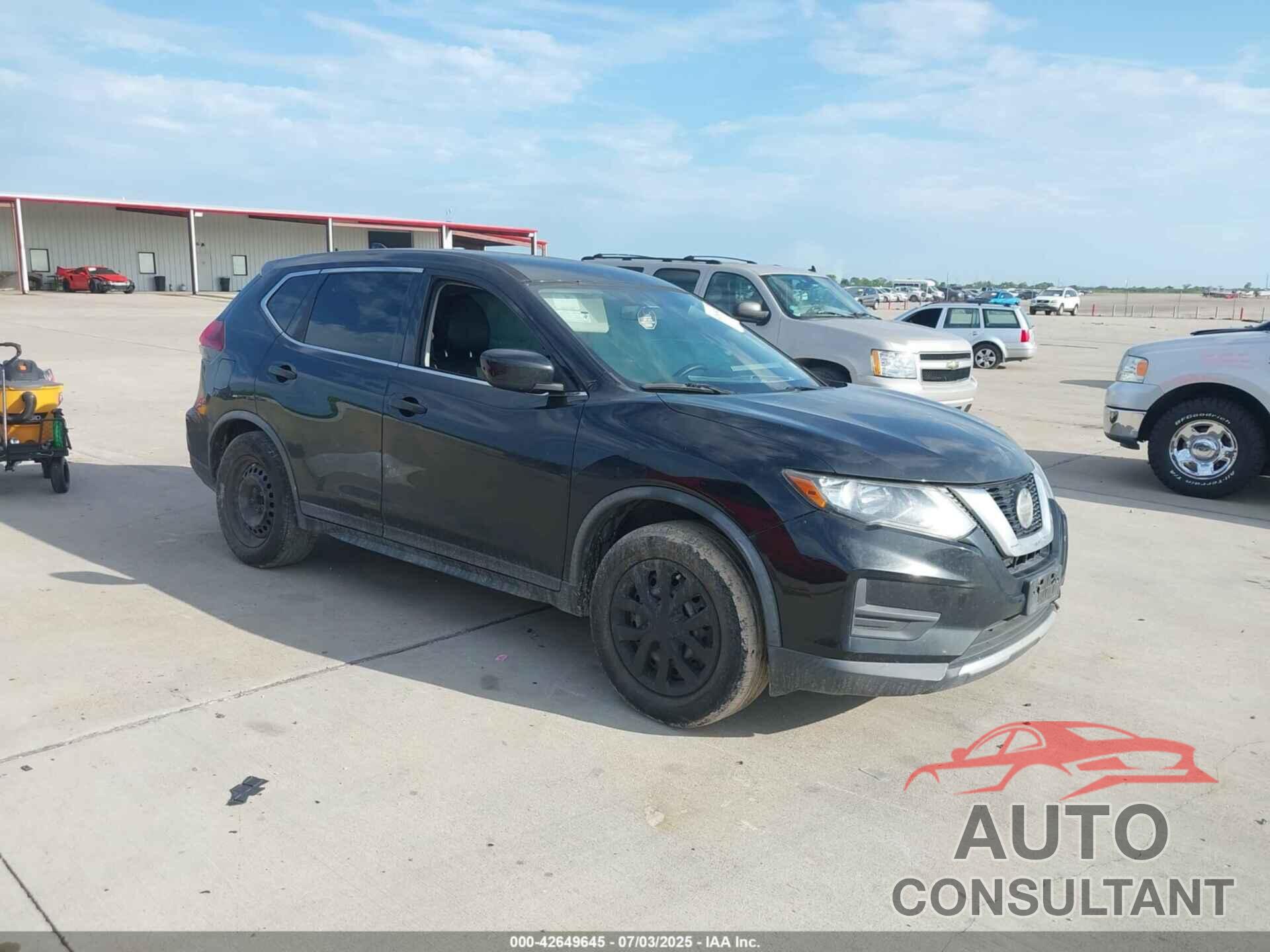 NISSAN ROGUE 2018 - KNMAT2MTXJP536250