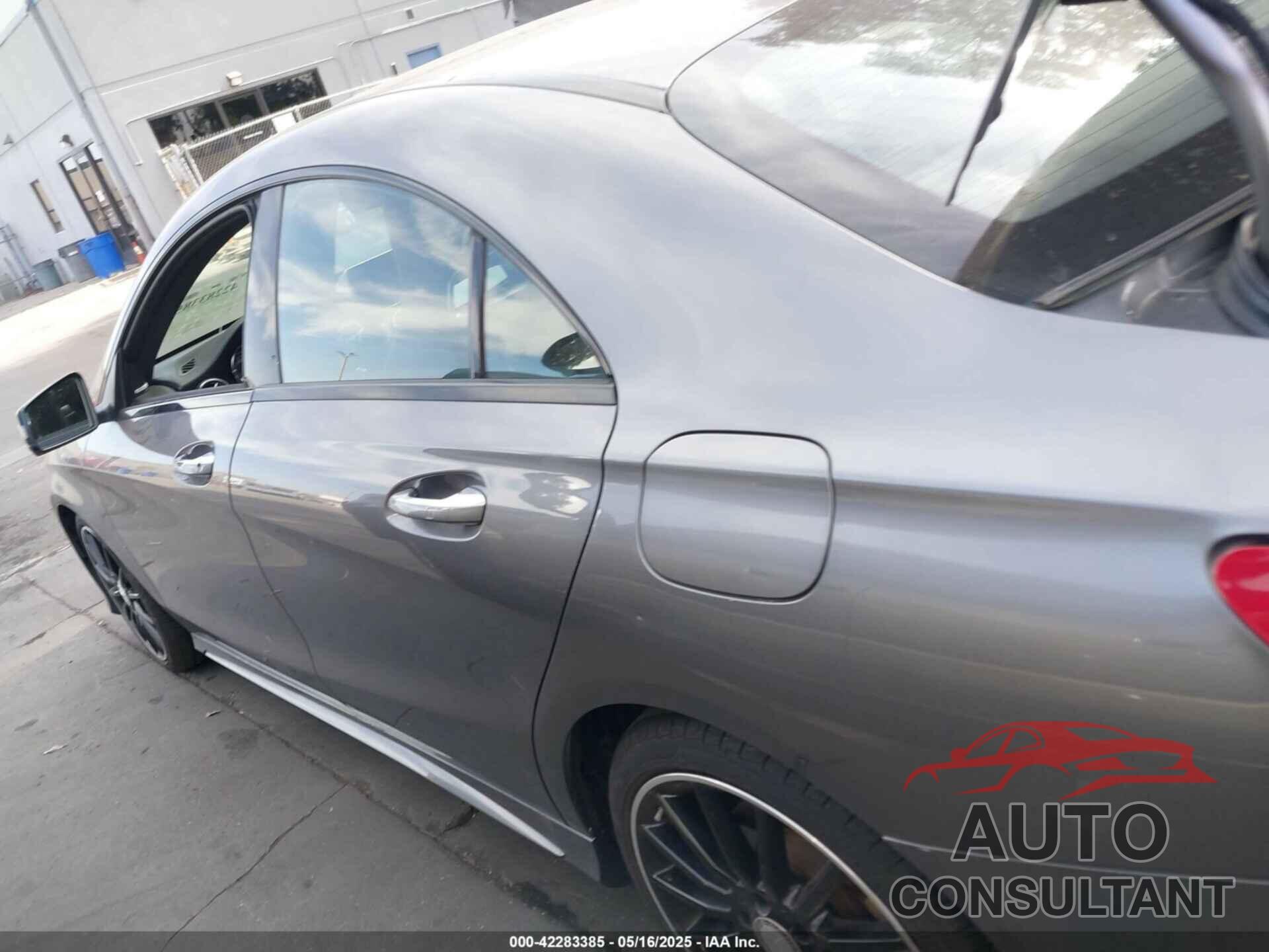 MERCEDES-BENZ CLA 250 2016 - WDDSJ4EBXGN317116