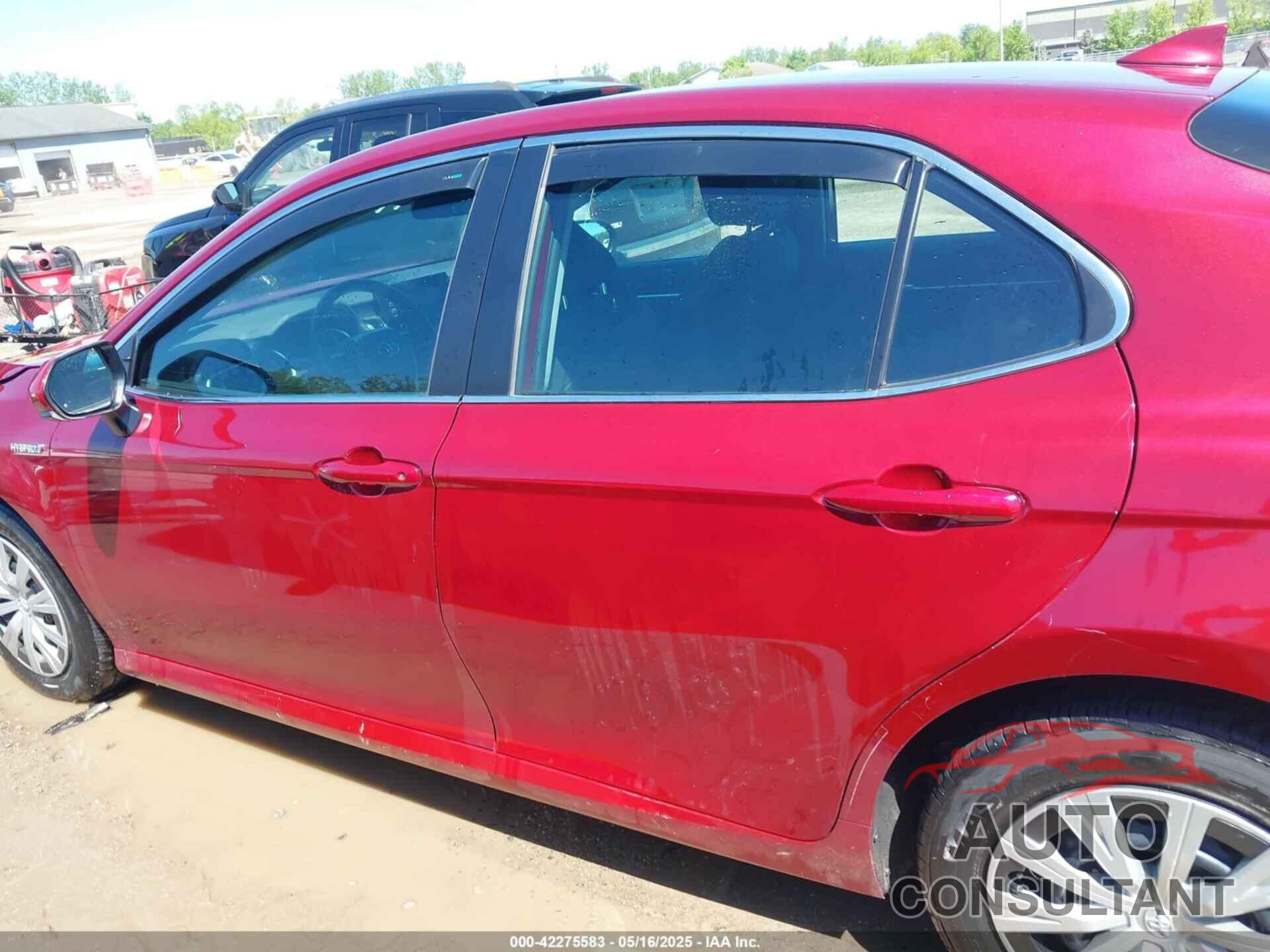 TOYOTA CAMRY 2021 - 4T1C31AK5MU030499