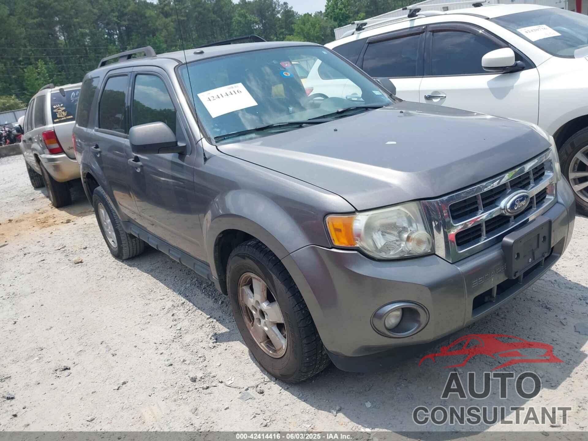 FORD ESCAPE 2010 - 1FMCU9DG3AKA55265