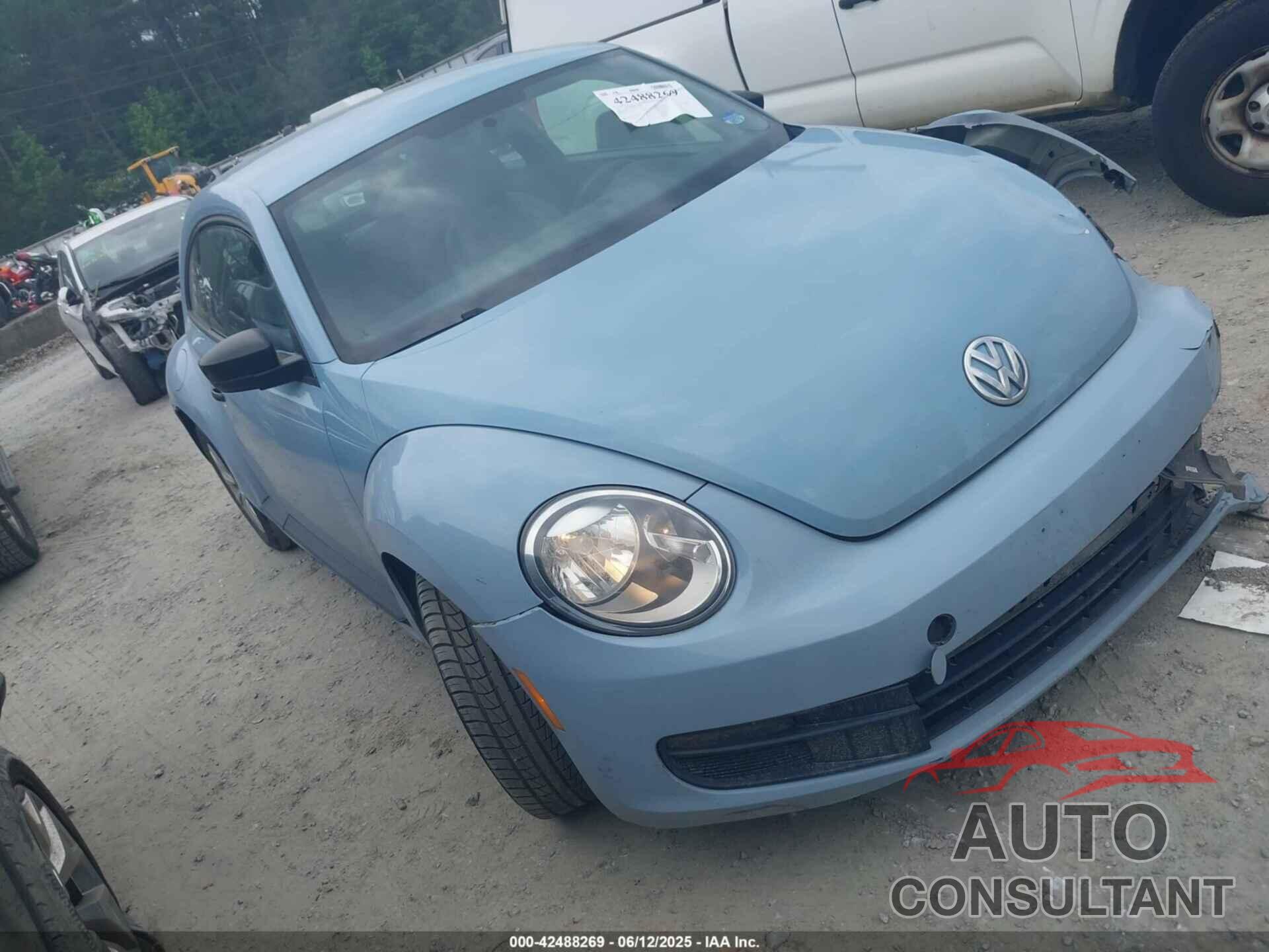VOLKSWAGEN BEETLE 2015 - 3VWF17AT1FM645364