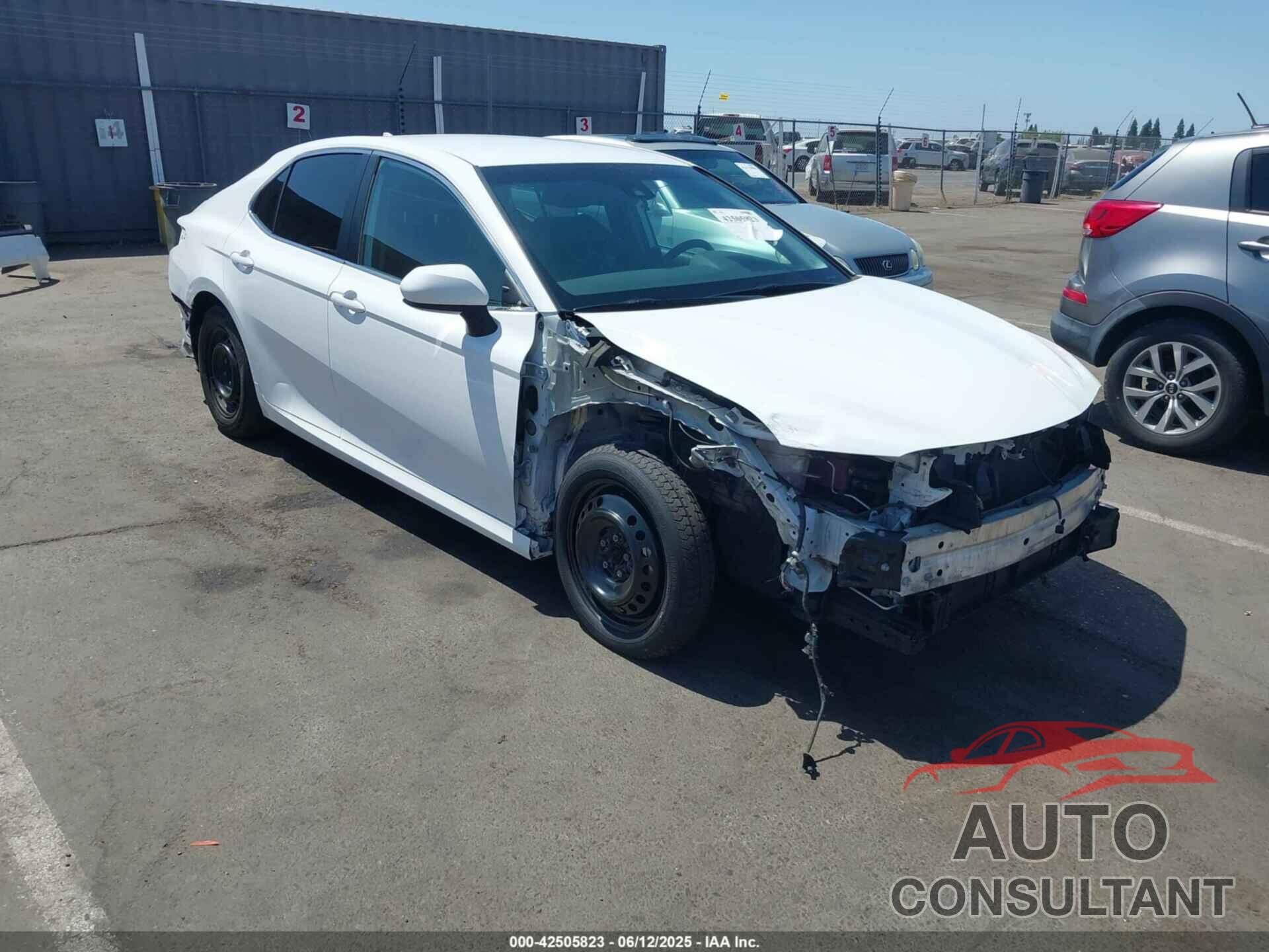 TOYOTA CAMRY HYBRID 2019 - 4T1B31HK4KU513030
