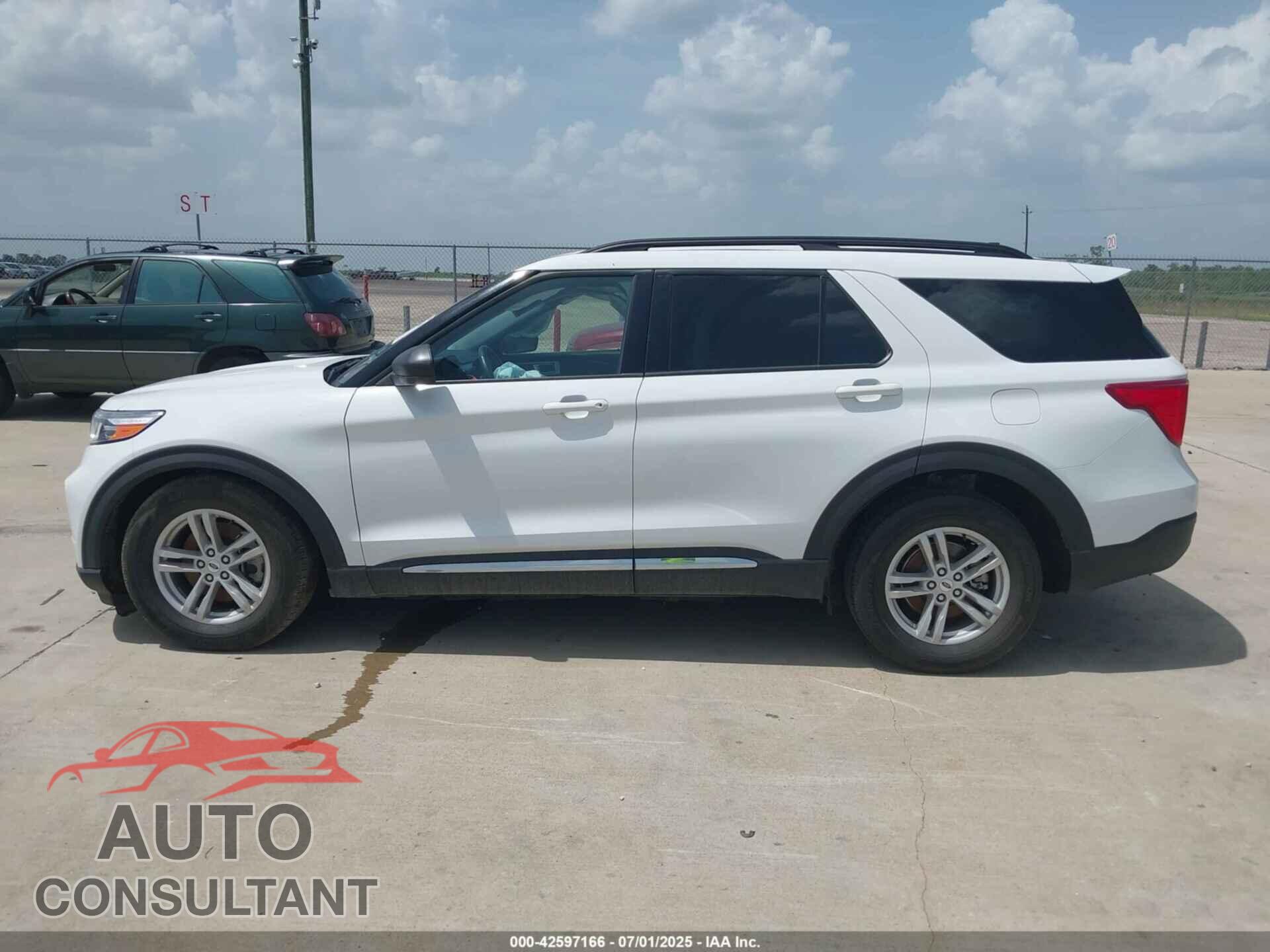 FORD EXPLORER 2023 - 1FMSK7DH6PGB17784