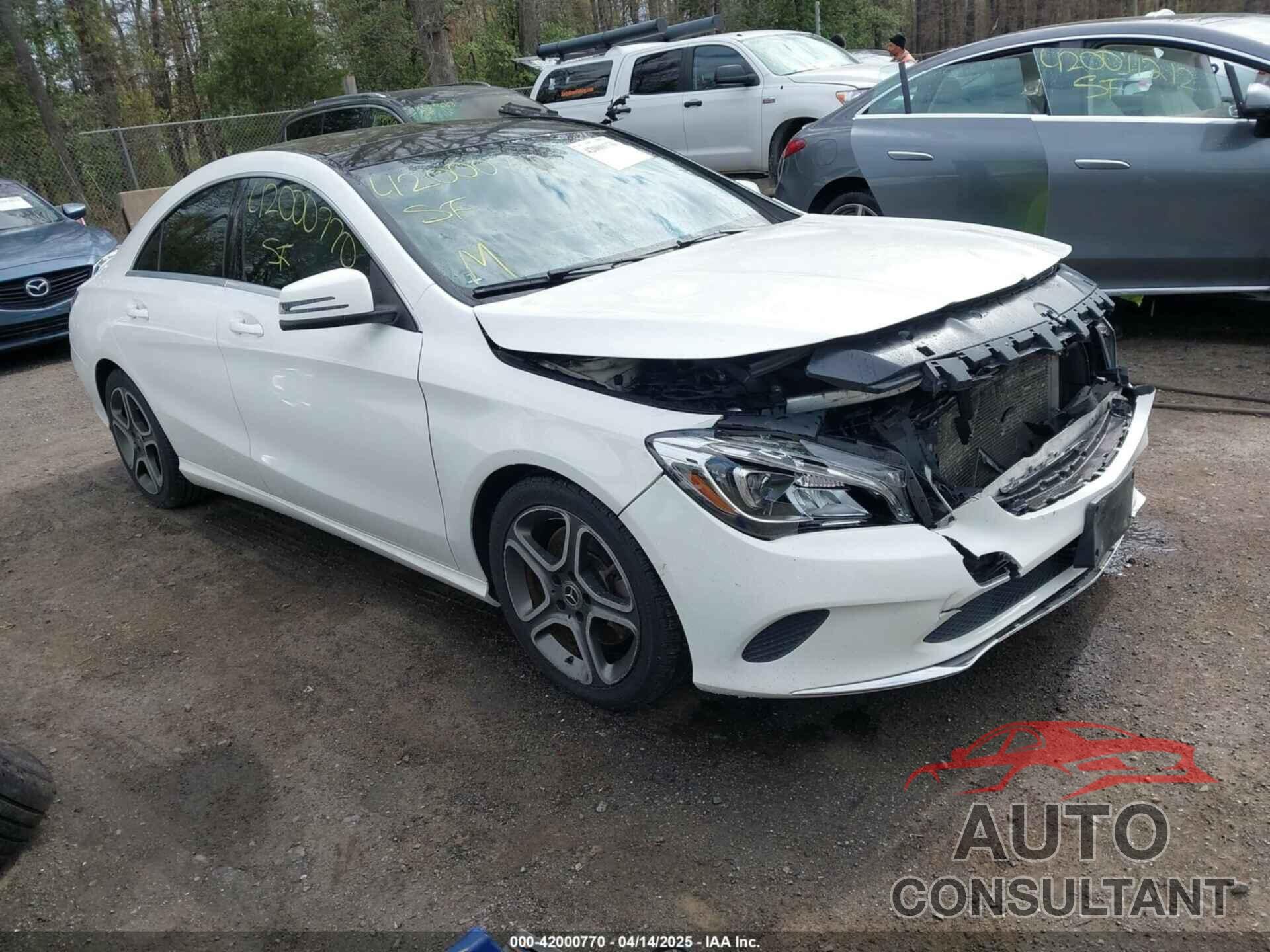 MERCEDES-BENZ CLA 250 2019 - WDDSJ4EB2KN742032