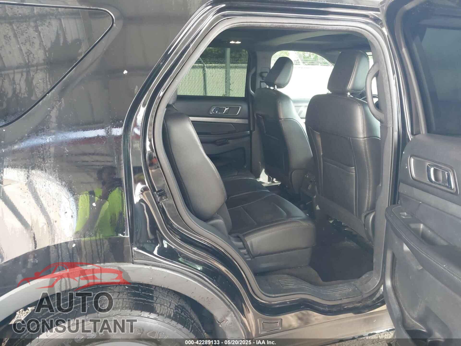 FORD EXPLORER 2018 - 1FM5K8D85JGB94186